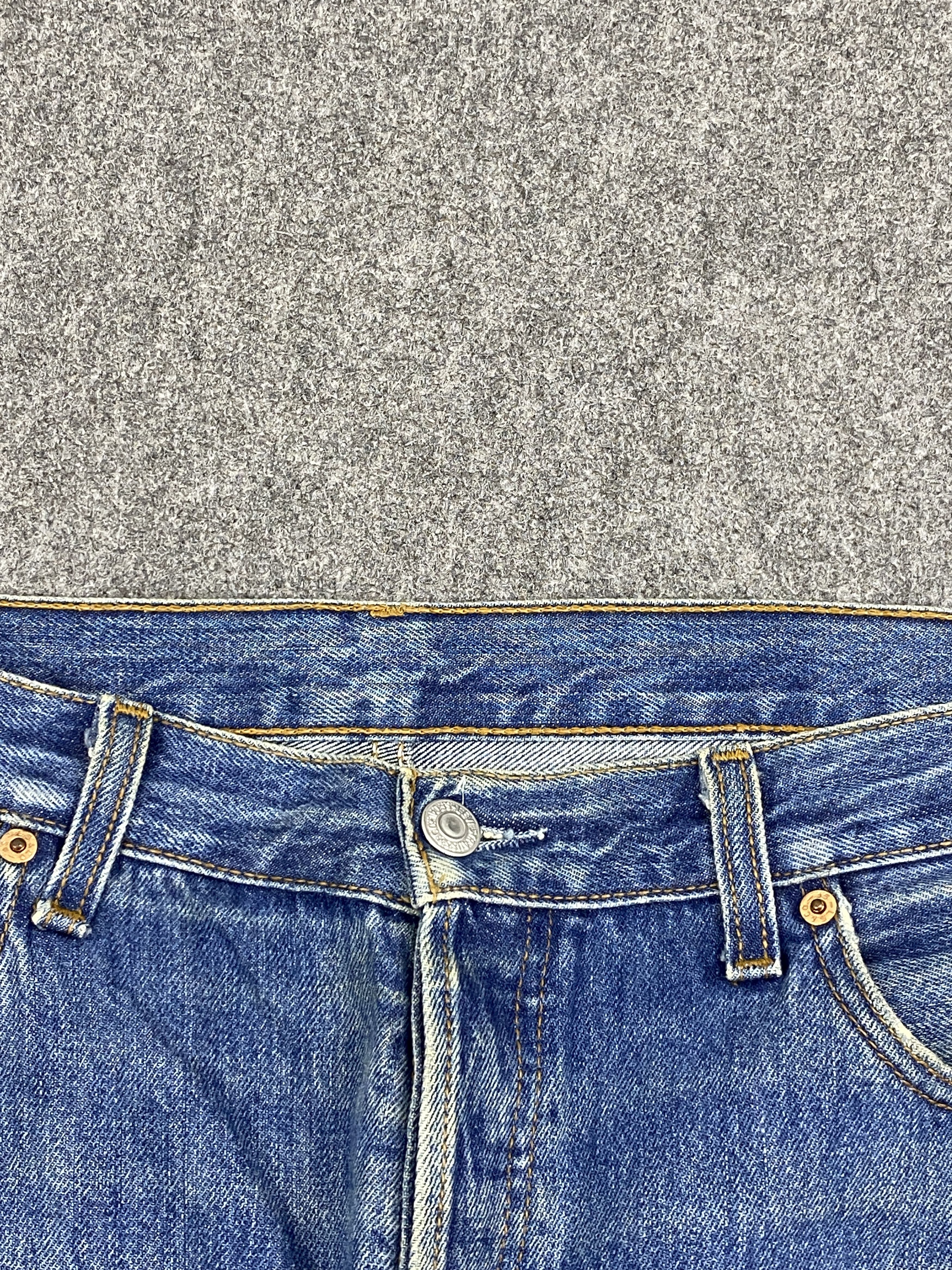 Levi's Distressed Blue Denim Vintage Levis 501 Jeans DP2804 Size US 38 / EU 54 - 8 Thumbnail