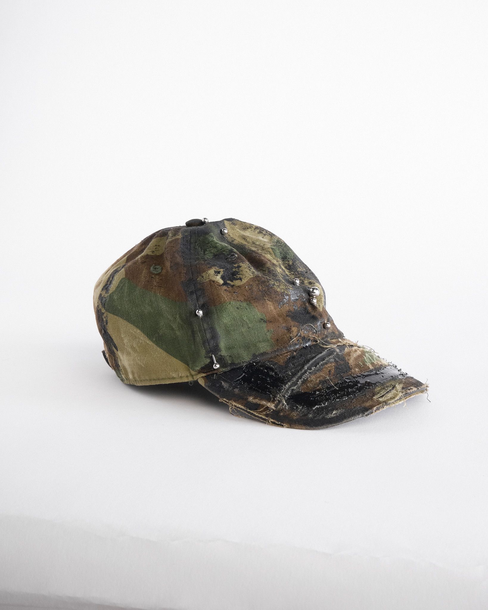 Vintage ASTROBOI* 'Troops' Green Camouflage Distressed & Pierced Hat Size ONE SIZE - 7 Thumbnail