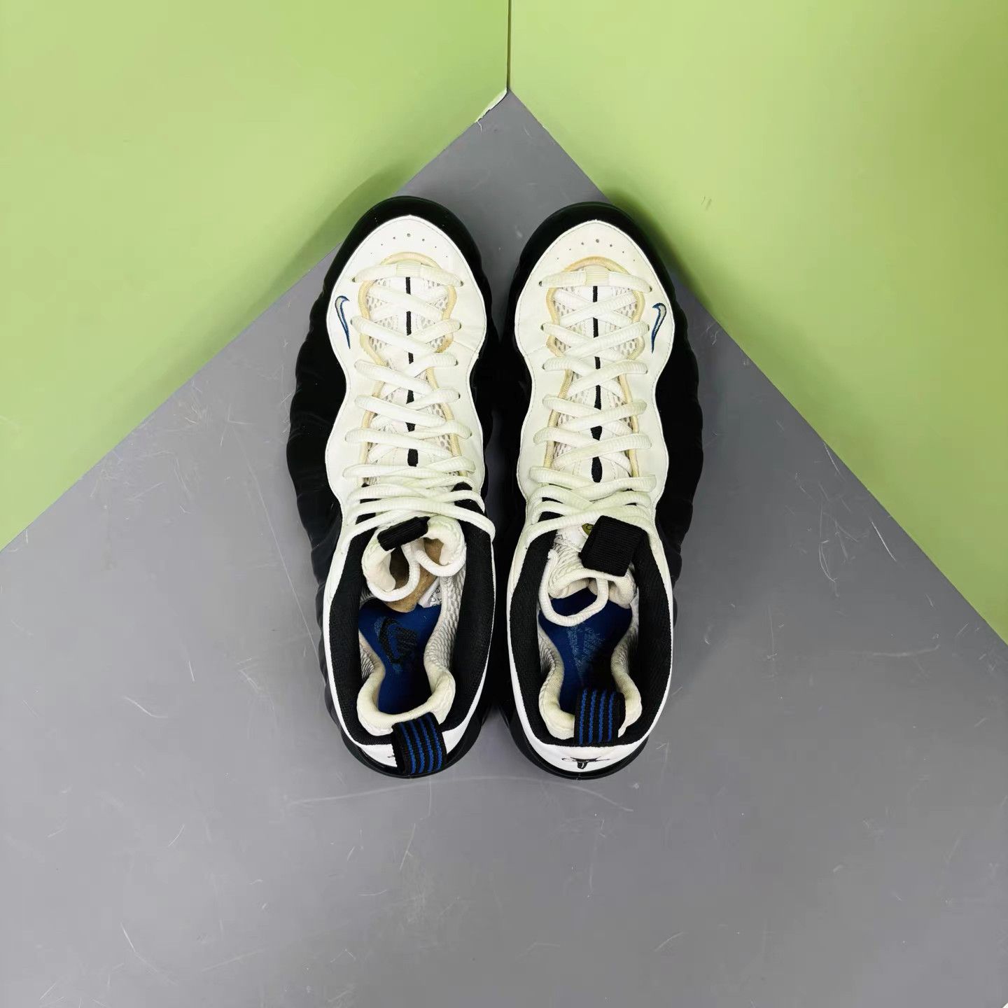 Nike Nike Air Foamposite One Black & White K15 Size US 12.5 / EU 45-46 - 7 Thumbnail