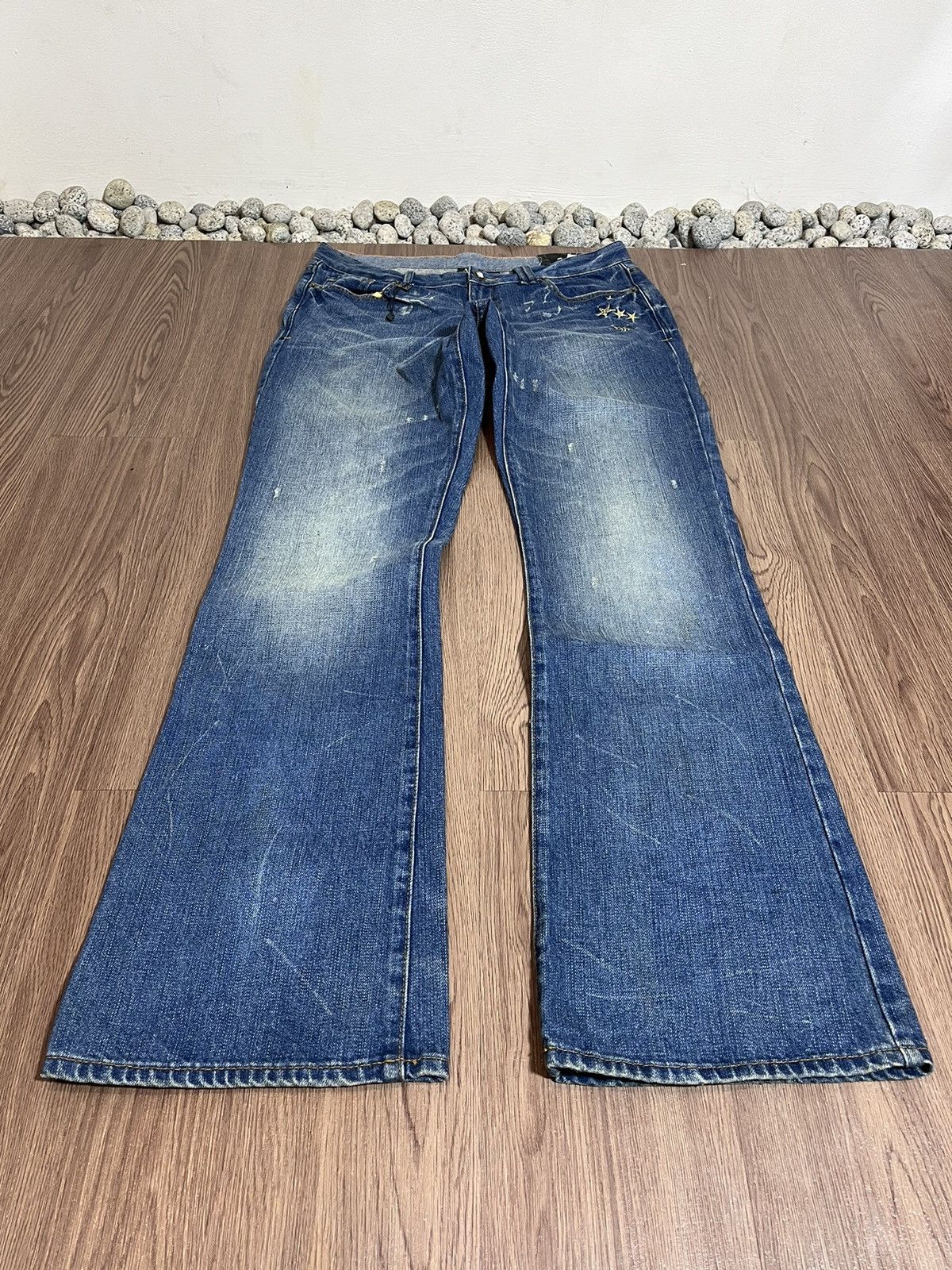Armani × Armani Exchange AX Armani Exchange emboirdery washed regular bootcut jeans Size US 33 - 6 Thumbnail