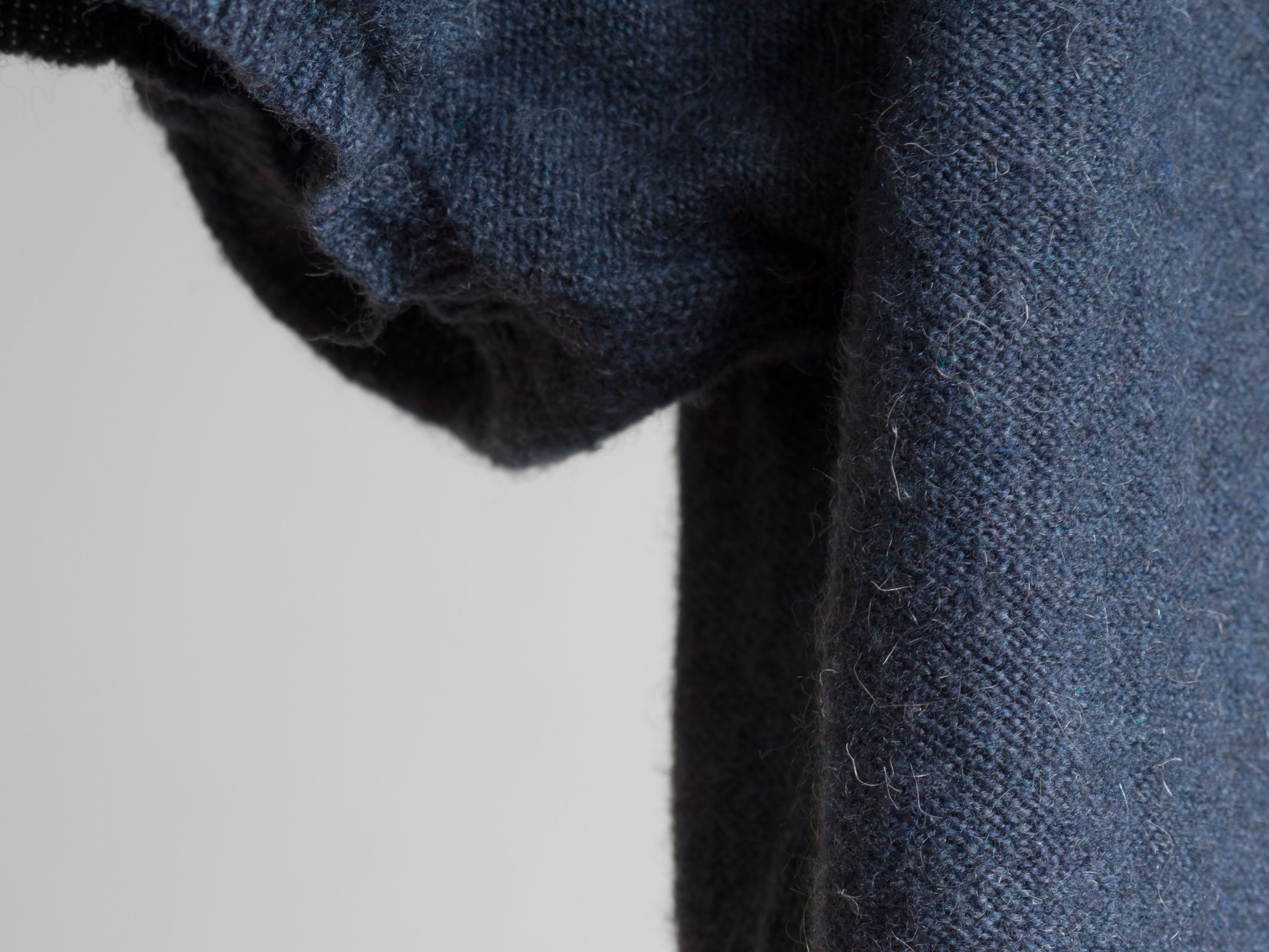 Takahiromiyashita The Soloist. TAKAHIROMIYASHITA The Soloist CAMEL SILK KNIT ROUND NECK Size US S / EU 44-46 / 1 - 6 Thumbnail