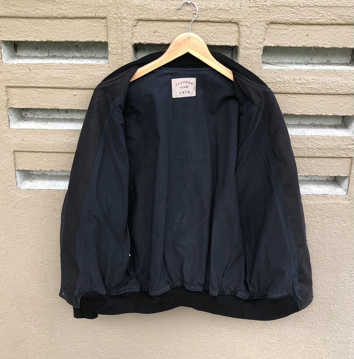 Vintage Vintage Flandre Club 1978 Khakis Bomber Jacket Size US M / EU 48-50 / 2 - 8 Thumbnail