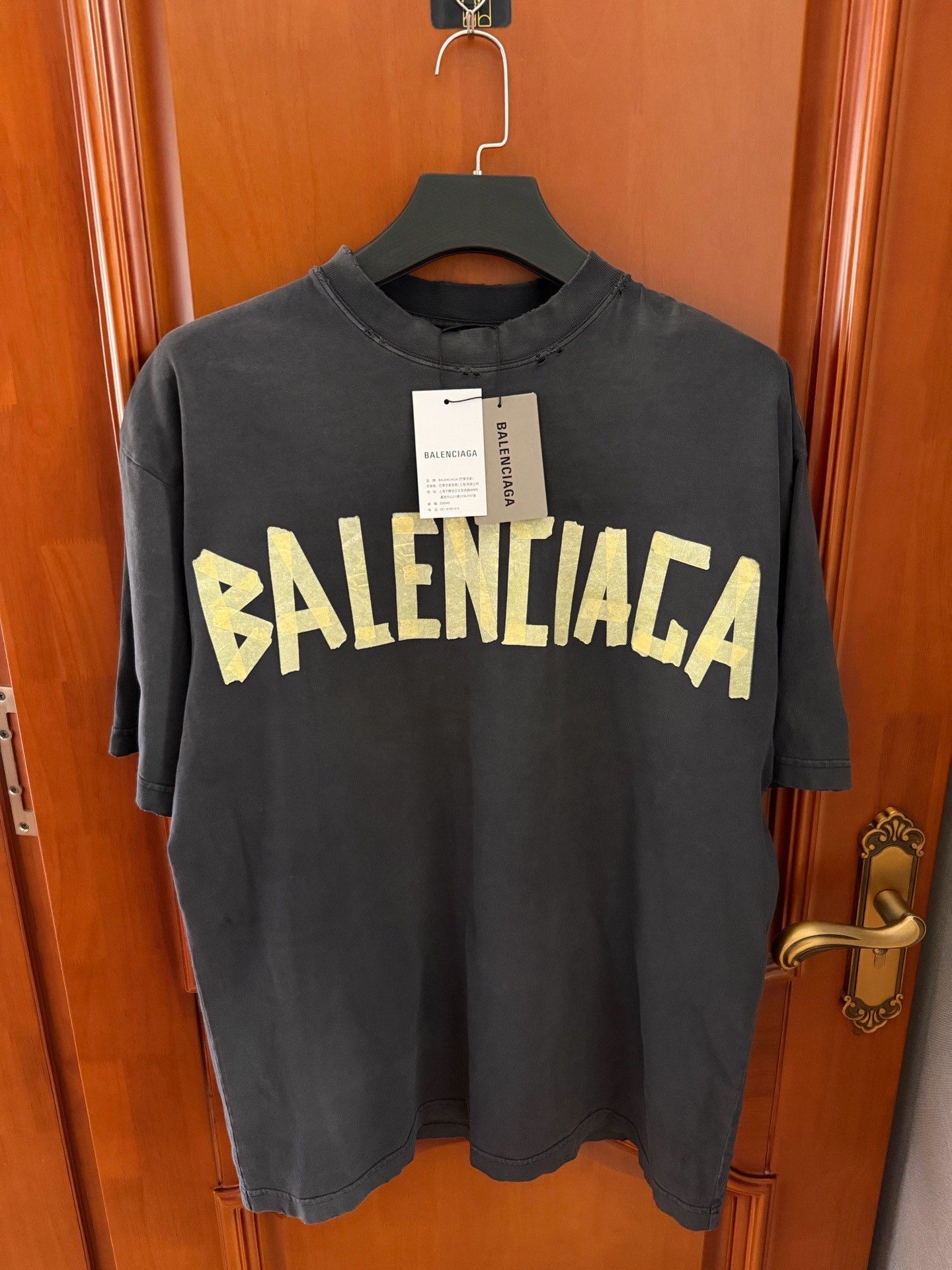 Balenciaga Balenciaga Printed T-Shirt xs Men Size US XS / EU 42 / 0 - 1 Thumbnail