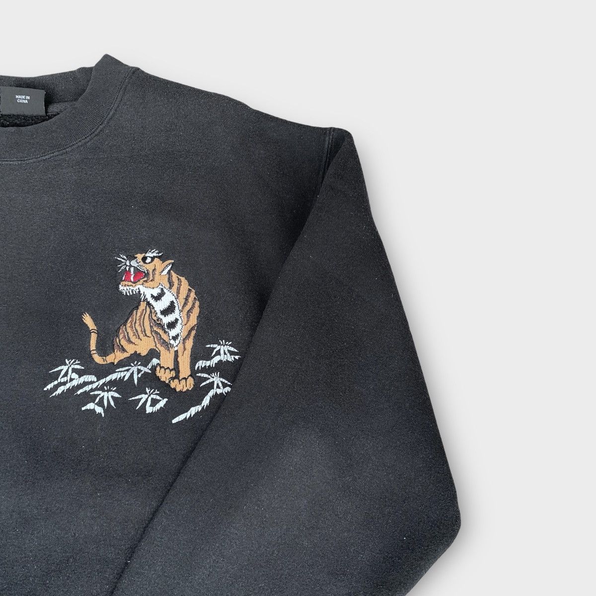 Japanese Brand Japan Dragon Embroidered Logo Sukajan Style Size US L / EU 52-54 / 3 - 7 Thumbnail