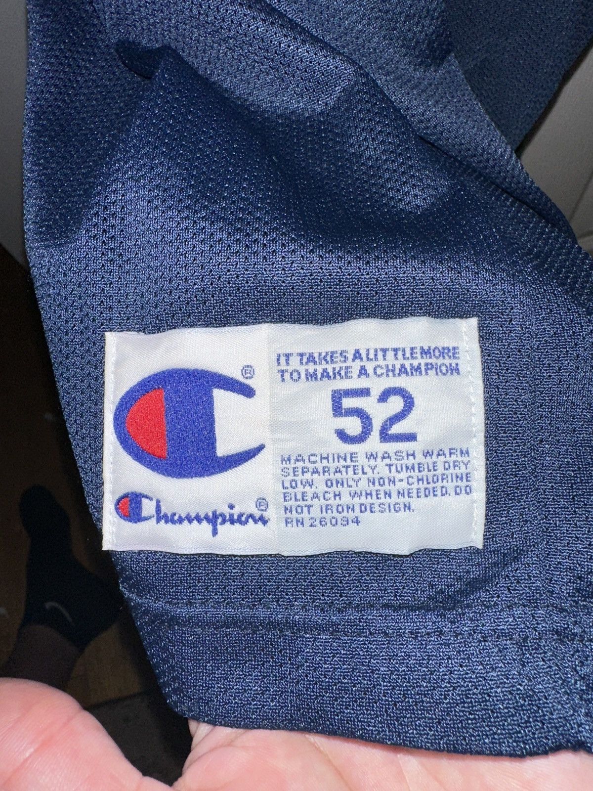 Champion Vintage Champion Rockets Charles Barkley Away jersey Size US L / EU 52-54 / 3 - 4 Thumbnail
