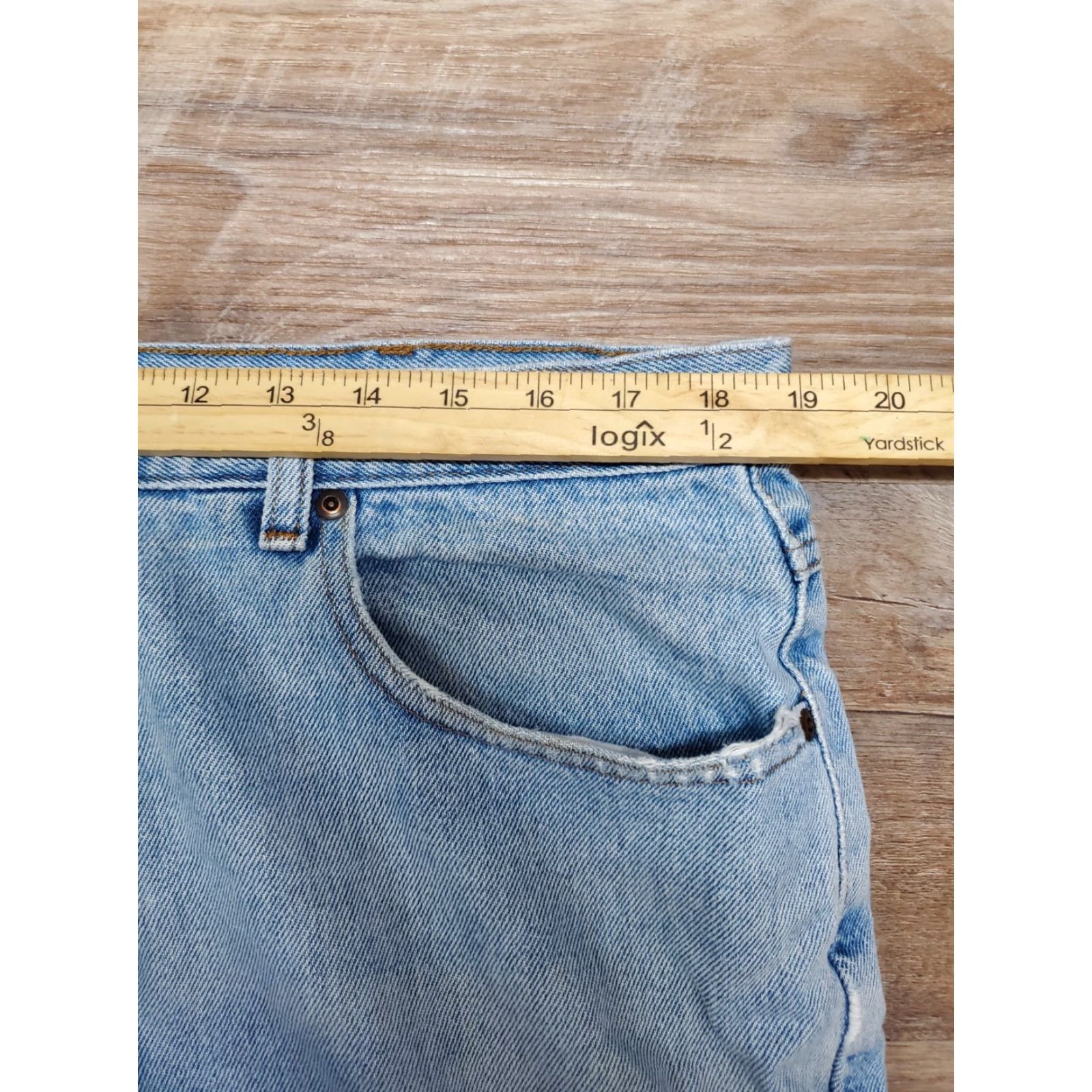 Vintage LL Bean Jeans Relaxed Fit Men 38x30 Light Blue Denim Cotton 5-Pocket Straight Vintage? No, 134770 Size US 38 / EU 54 - 5 Thumbnail