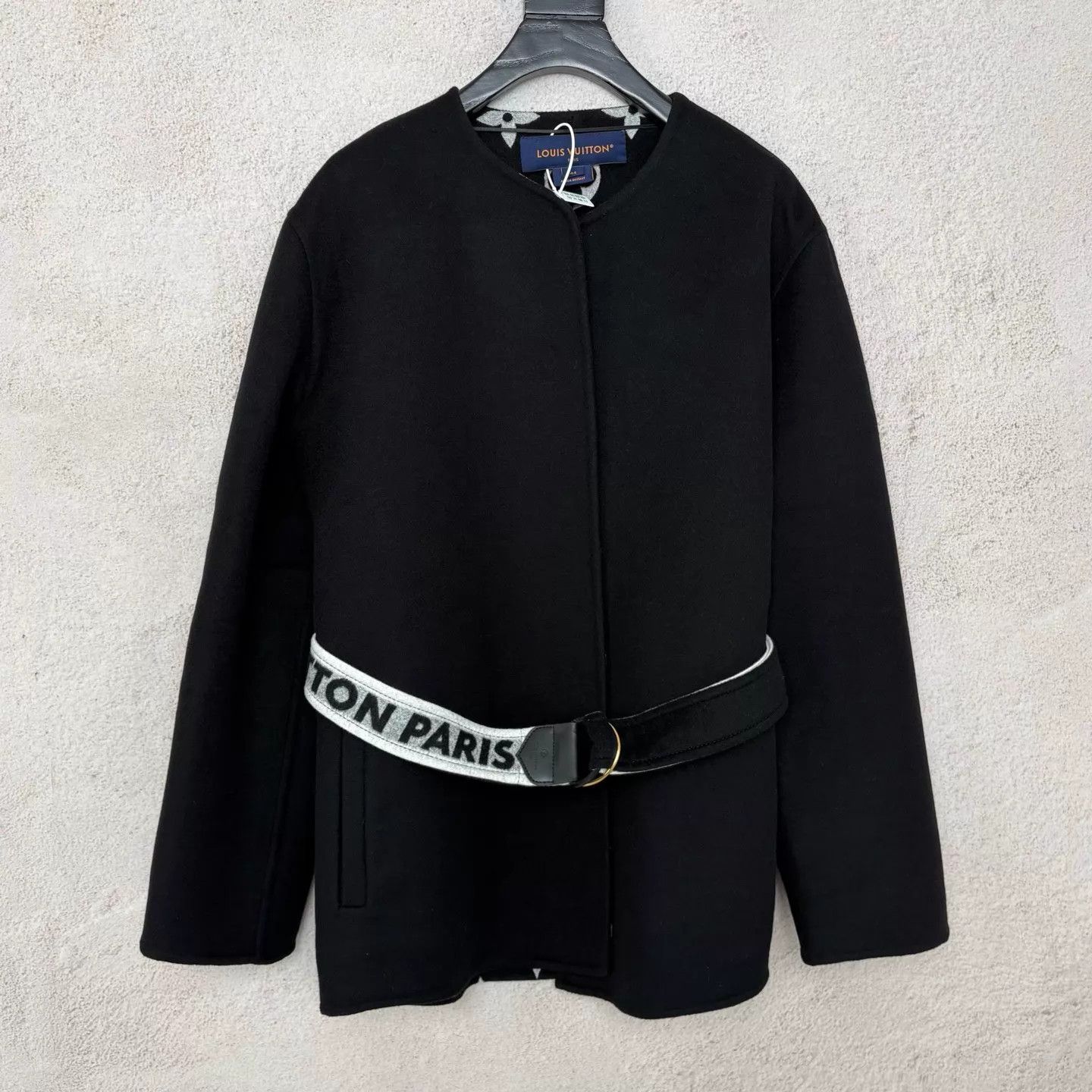 Louis Vuitton LV black gray lining all over logo mid-length jacket size 44 Size L / US 10 / IT 46 - 2 Thumbnail