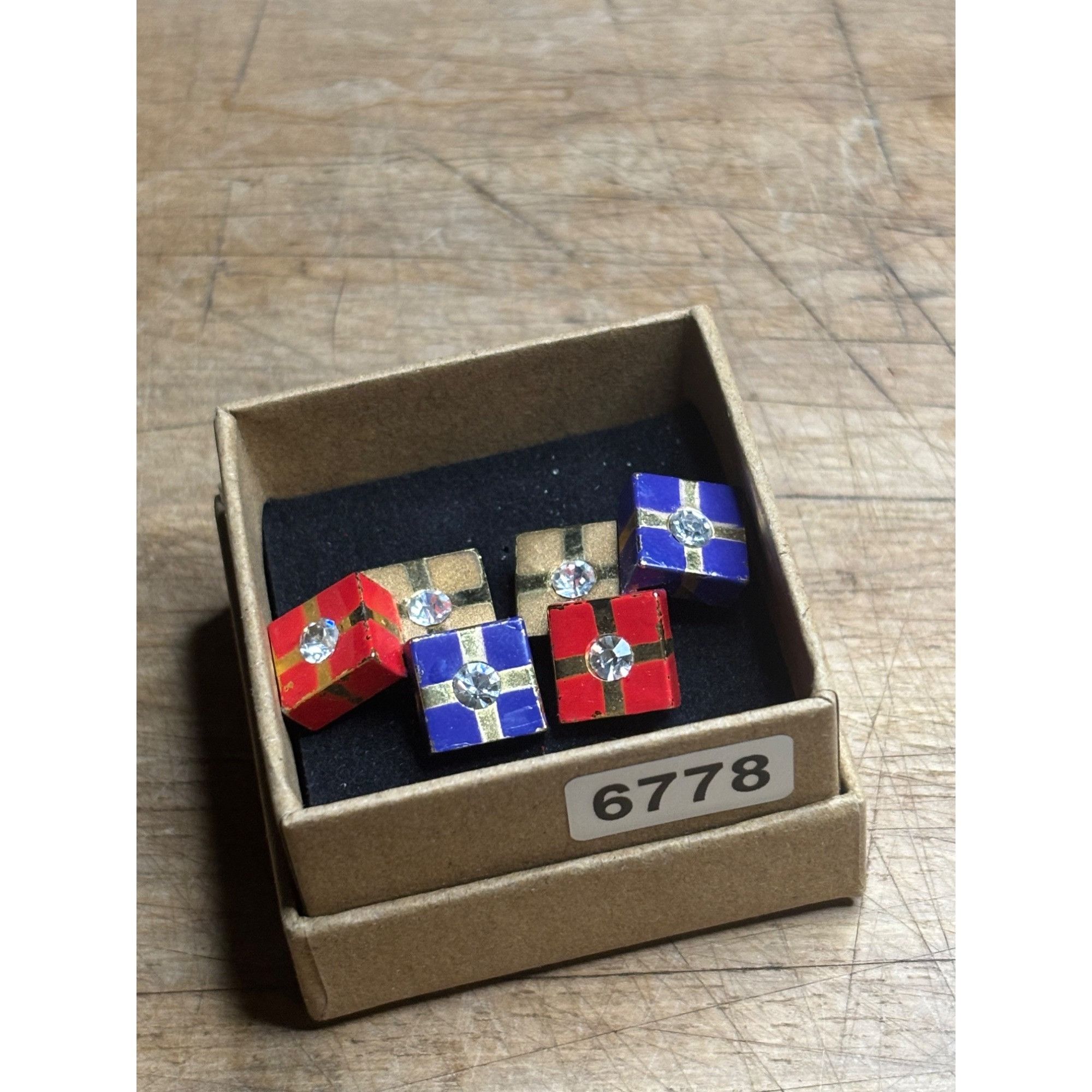Other Christmas presents Earrings Square Stud Earrings With Rhines Size ONE SIZE - 4 Thumbnail