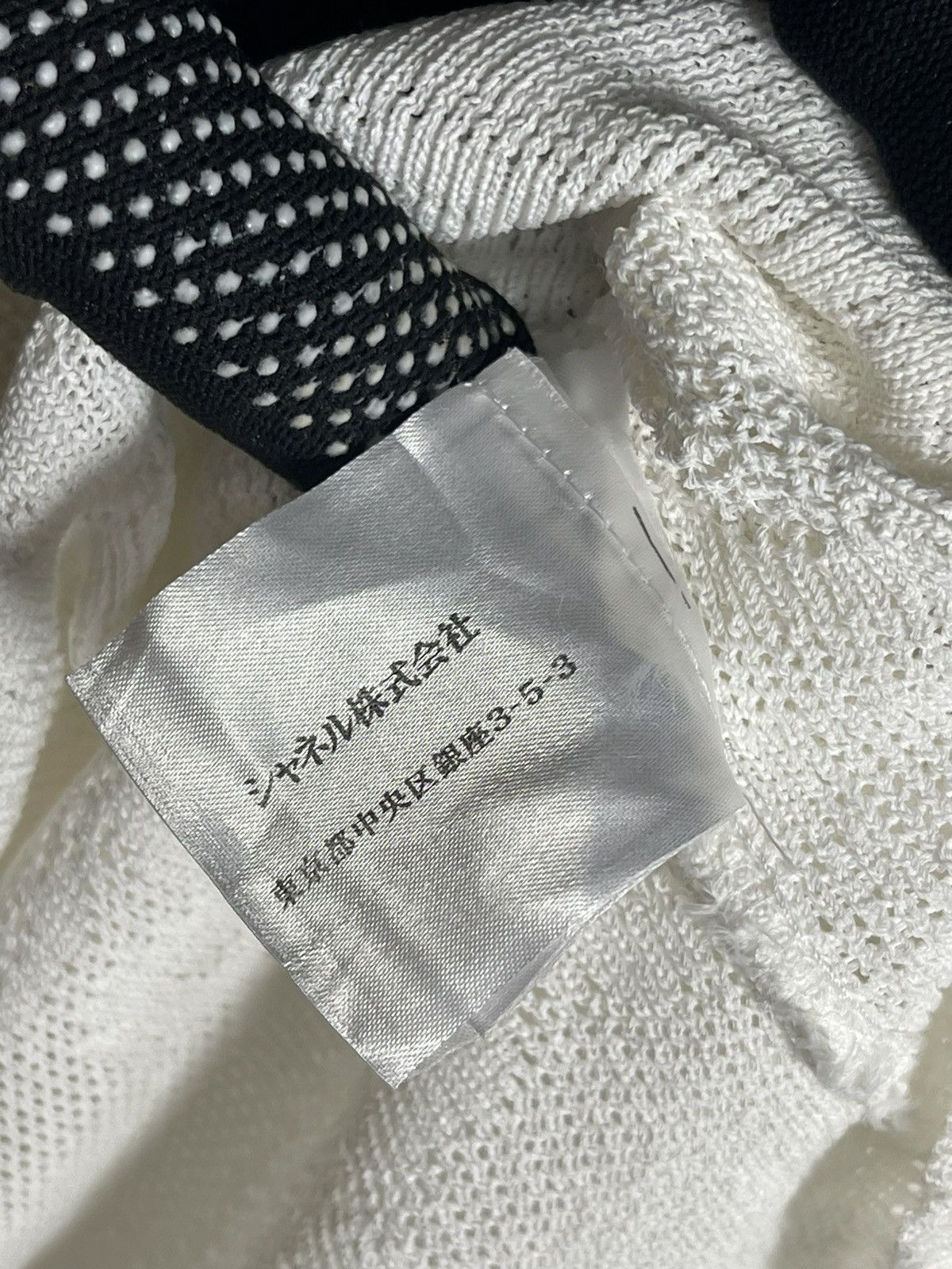 Chanel × Vintage Chanel Camelia flower Knitwear long sleeve crop tops Size XXS / US 00 / IT 34 - 11 Thumbnail