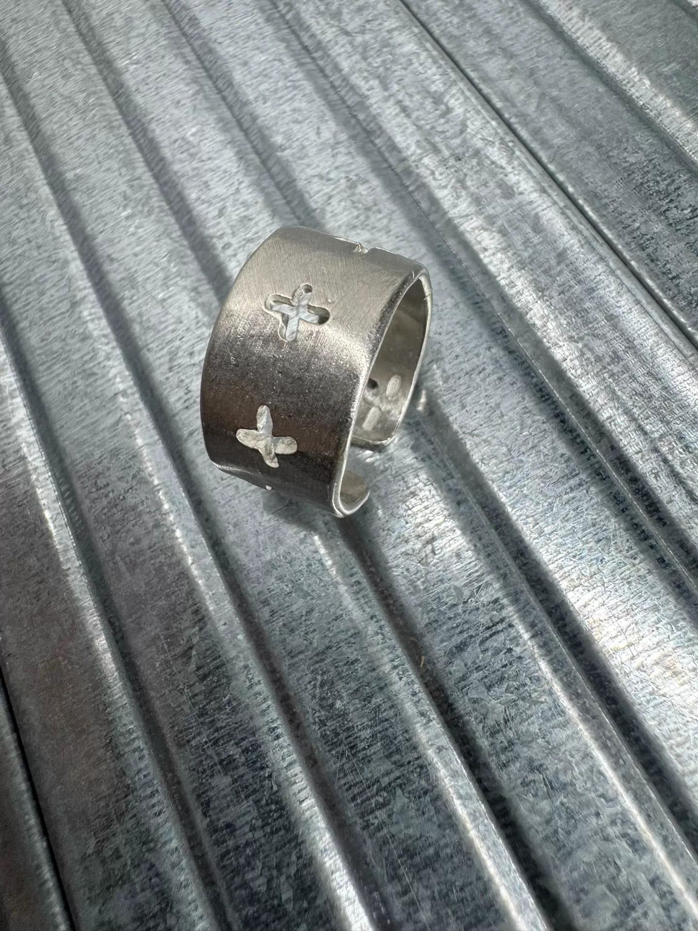 Ma+ m.a+ maurizio amadei wide hollow cross ring AG53 size m new Size ONE SIZE - 3 Thumbnail