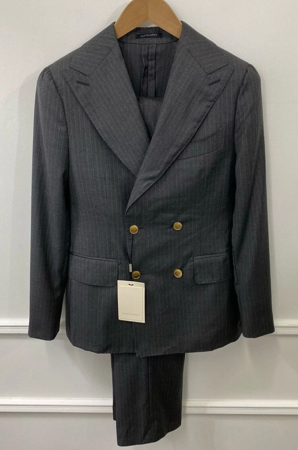 Suitsupply Men Suitsupply Suit La Spalla Peak Lapel Double Grey US32 Size 34S - 1 Thumbnail