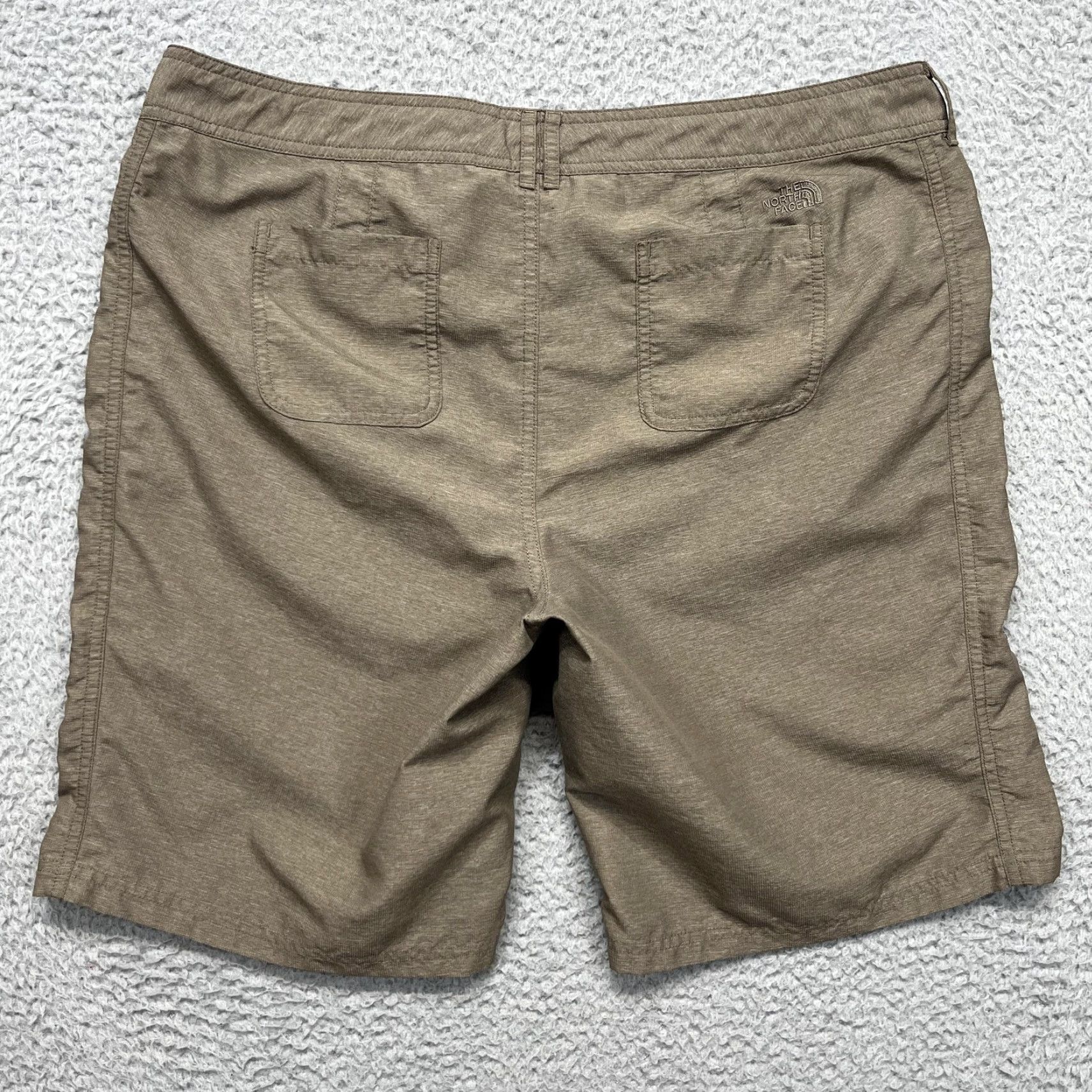 The North Face The North Face Hiking Shorts Womens 14 Brown Roll Cuff Drawstring Pockets Size 36" / US 14 / IT 50 - 6 Thumbnail