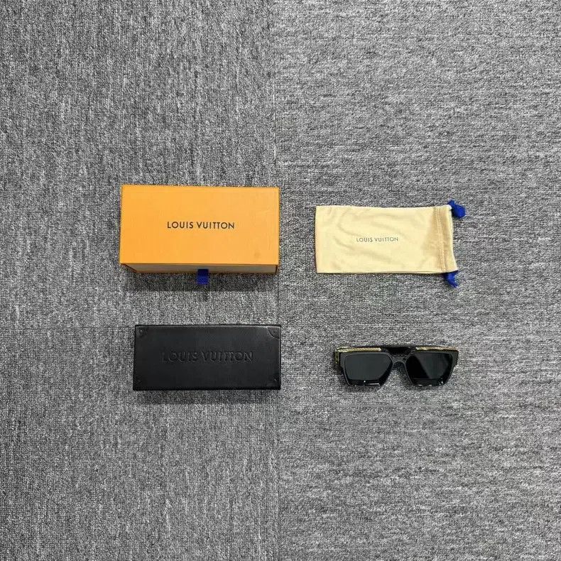 Louis Vuitton Louis Vuitton Millionaire Sunglasses Size ONE SIZE - 1 Thumbnail