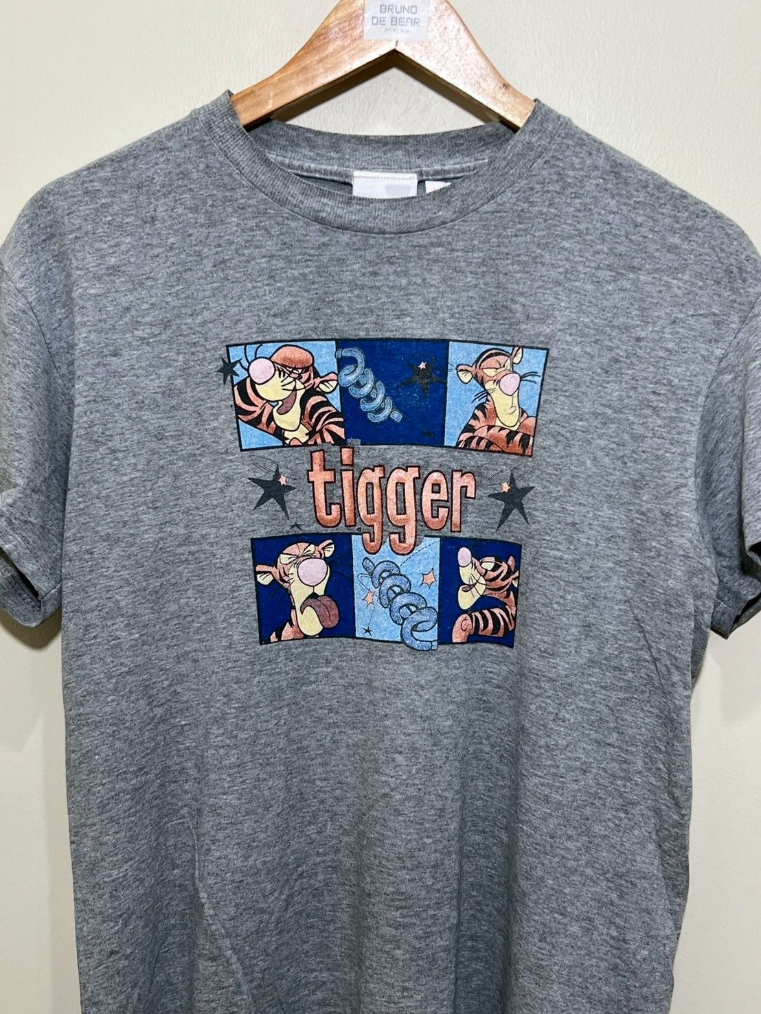 Disney × Vintage Vintage Tigger Disney shirt bnz01 Size US XS / EU 42 / 0 - 3 Thumbnail