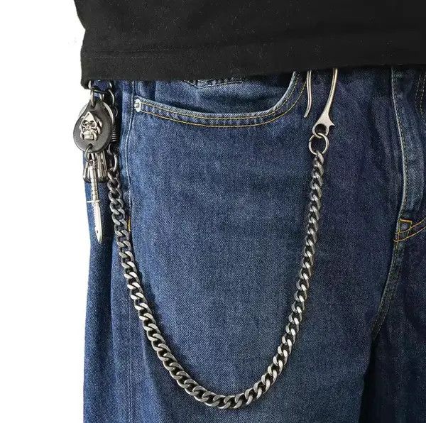 Other Black Skull & Dagger Chain Keychain | Gothic, Streetwear Size ONE SIZE - 5 Thumbnail