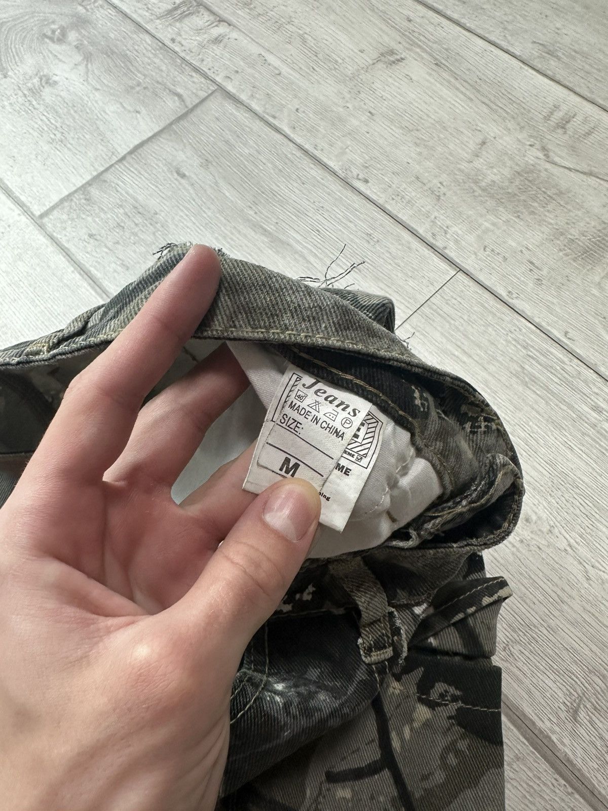 Japanese Brand Vintage Realtree Distressed Camo Pants Size US 28 / EU 44 - 9 Thumbnail