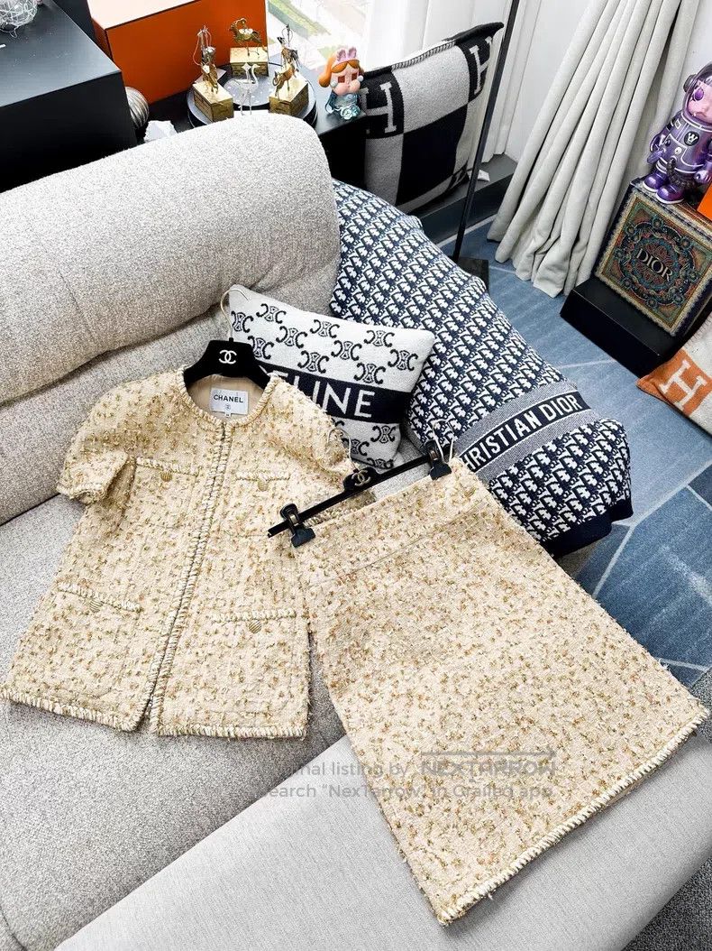 Chanel Chanel 19S Beach Series Golden Tassel Glitter Knitted Skir Size 42" / US 20 - 7 Thumbnail