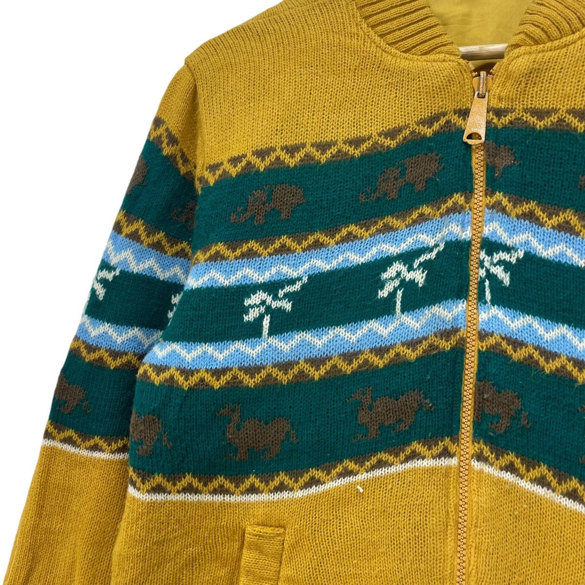Native × Vintage Japanese Brand Reversible Native Knit Animal Jacket Size US M / EU 48-50 / 2 - 4 Thumbnail