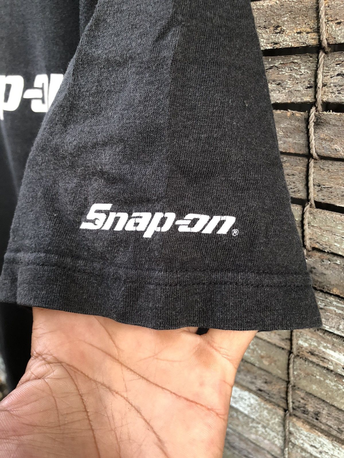 Vintage Vintage 90s Snap On SpellOut Tee X Racing Motorsport Size US L / EU 52-54 / 3 - 6 Thumbnail