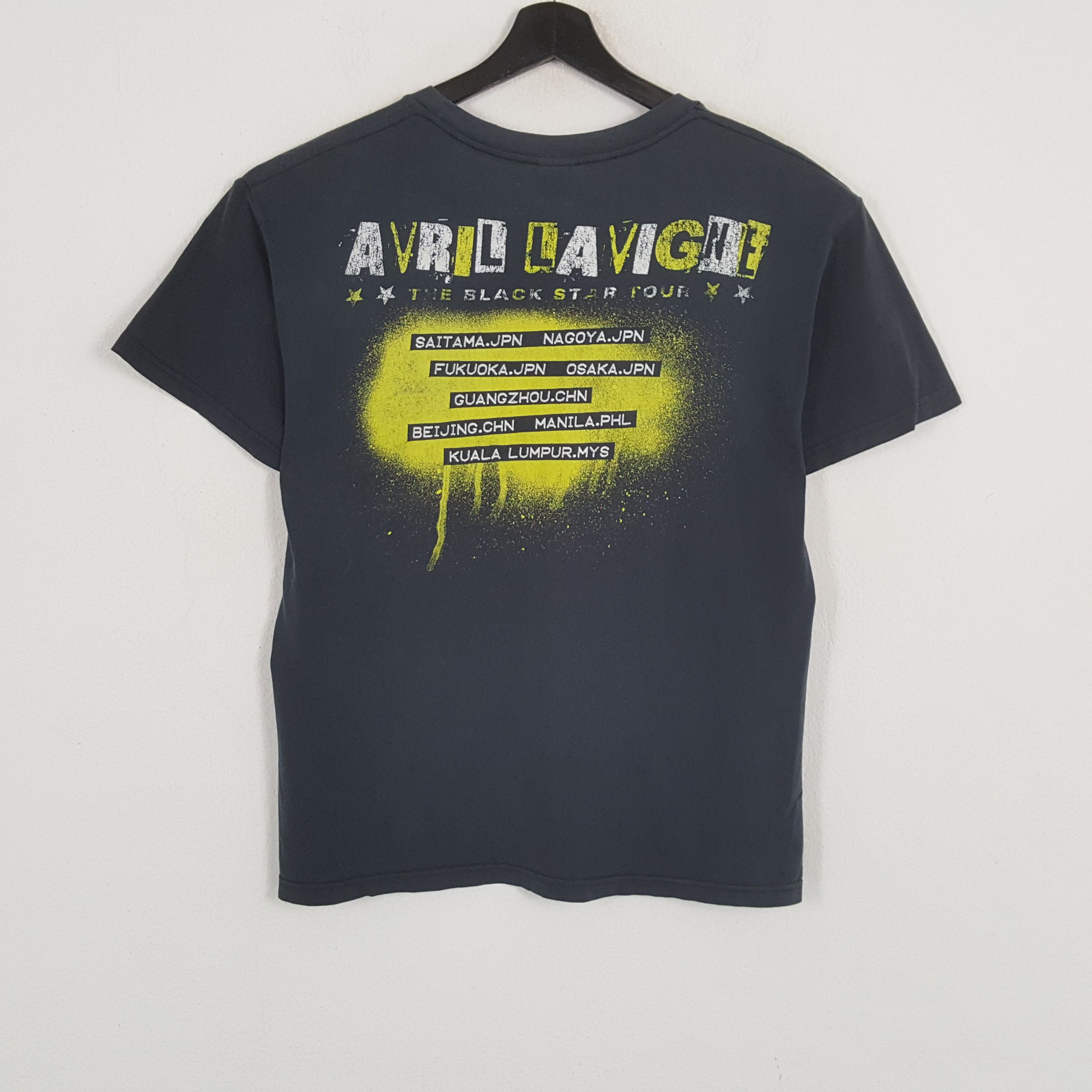 Band Tees × Vintage AVRIL LAVIGNE Rock Music Singer Tshirt Size US M / EU 48-50 / 2 - 3 Thumbnail