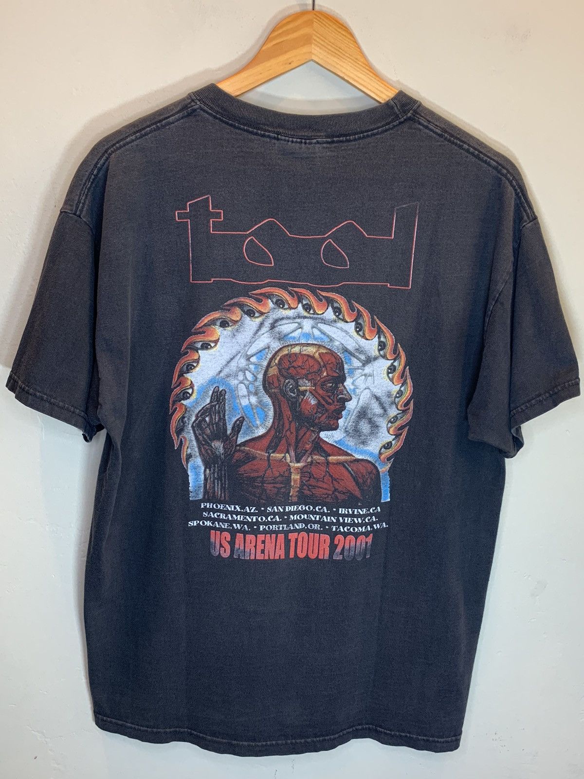 Band Tees *RARE* Vintage 2001 Tool US Arena Tour Alex Grey Art T-Shirt Size US L / EU 52-54 / 3 - 1 Thumbnail