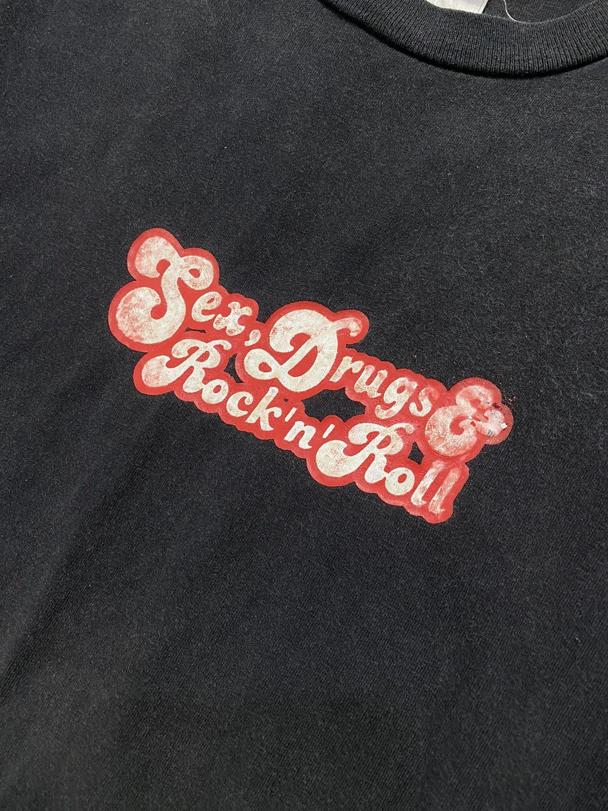 Vintage Vintage Sex Drugs & rock n roll Tshirt Size M / US 6-8 / IT 42-44 - 2 Thumbnail