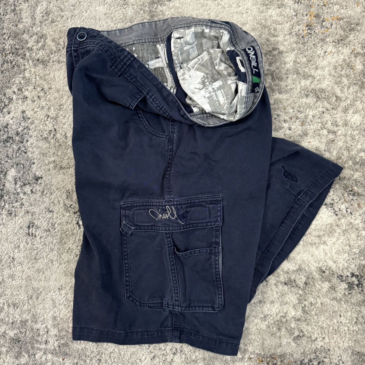 JNCO × O'Neill × Vintage Crazy Vintage y2k Oneill surfwear baggy wide leg cargo short Size US 33 - 1 Thumbnail