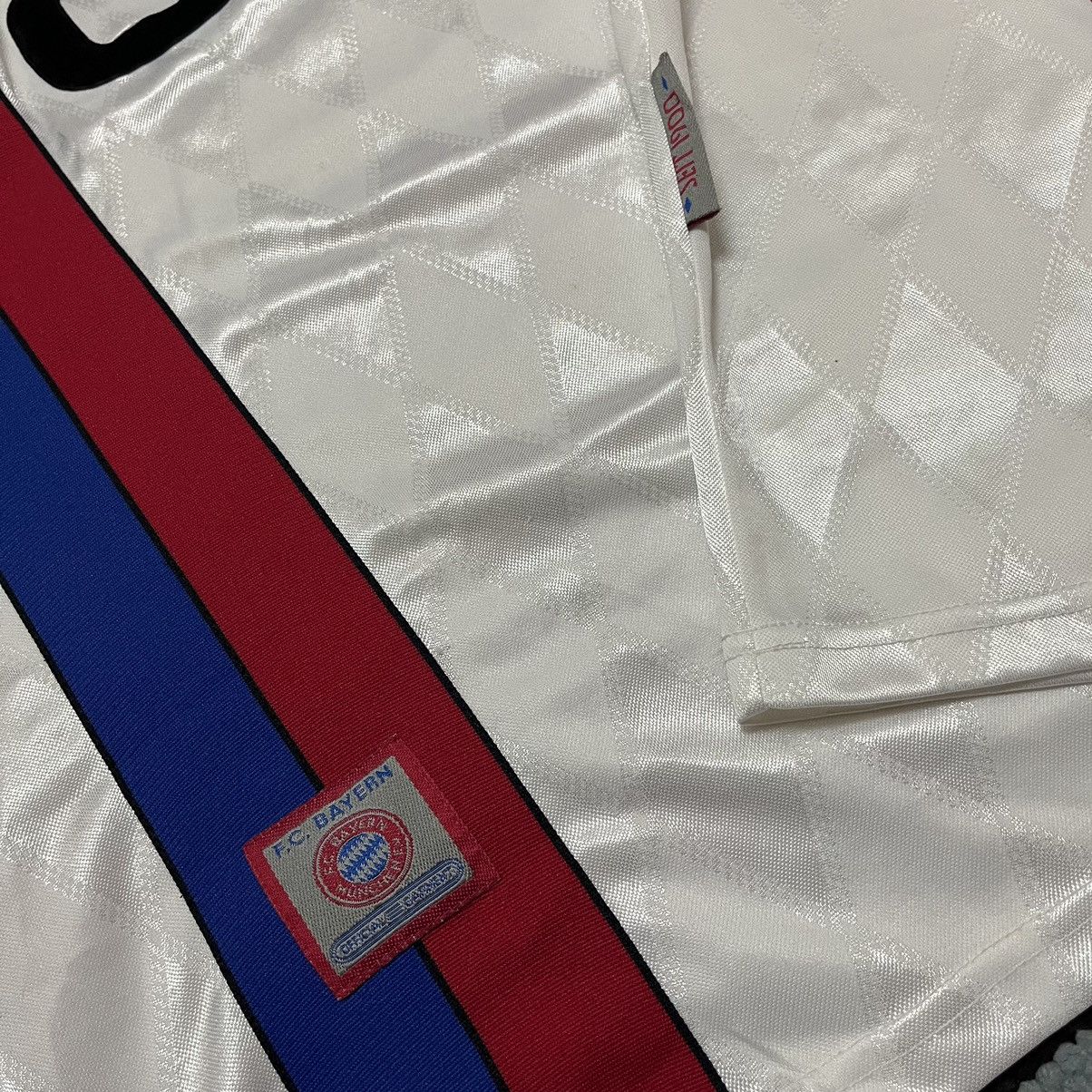 Japanese Brand × Vintage Authentic Vintage Buyern Munich Home 1996-1997 Jersey Size US L / EU 52-54 / 3 - 4 Thumbnail