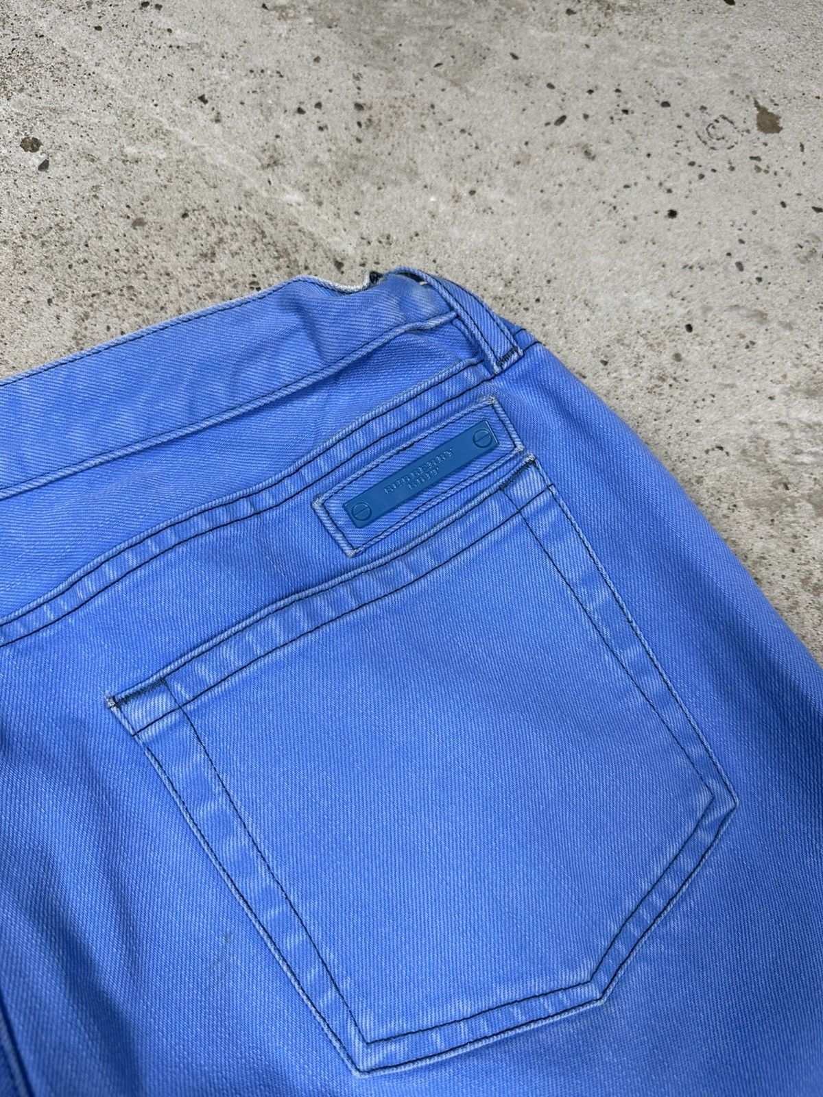Burberry Vintage Y2K Burberry Brit Loose Baggy Blue Denim Pants Jeans Size US 32 / EU 48 - 19 Thumbnail
