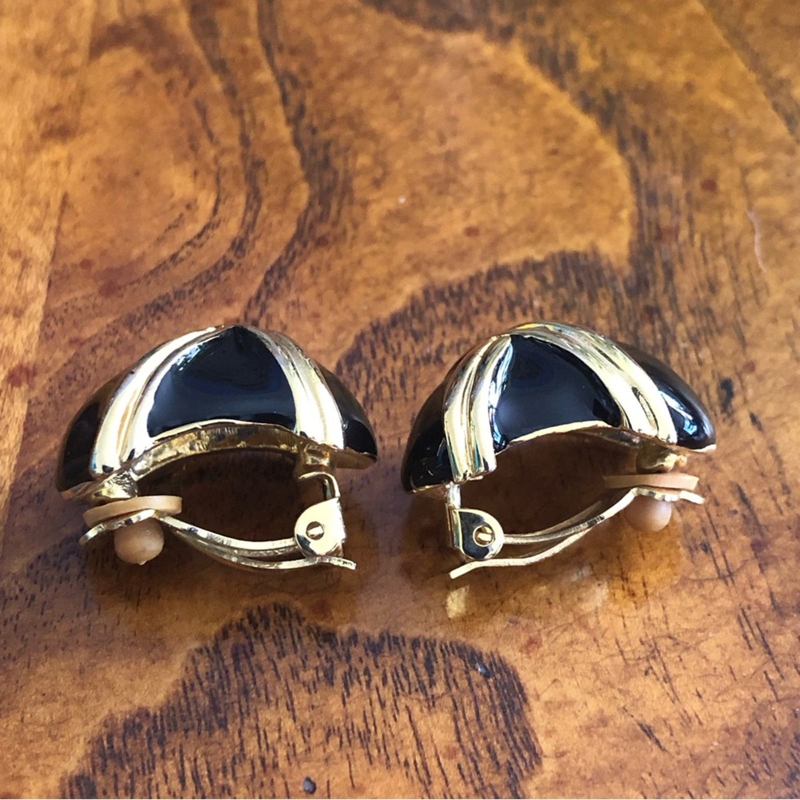 Vintage Vintage black and gold clip on earrings Size ONE SIZE - 3 Thumbnail