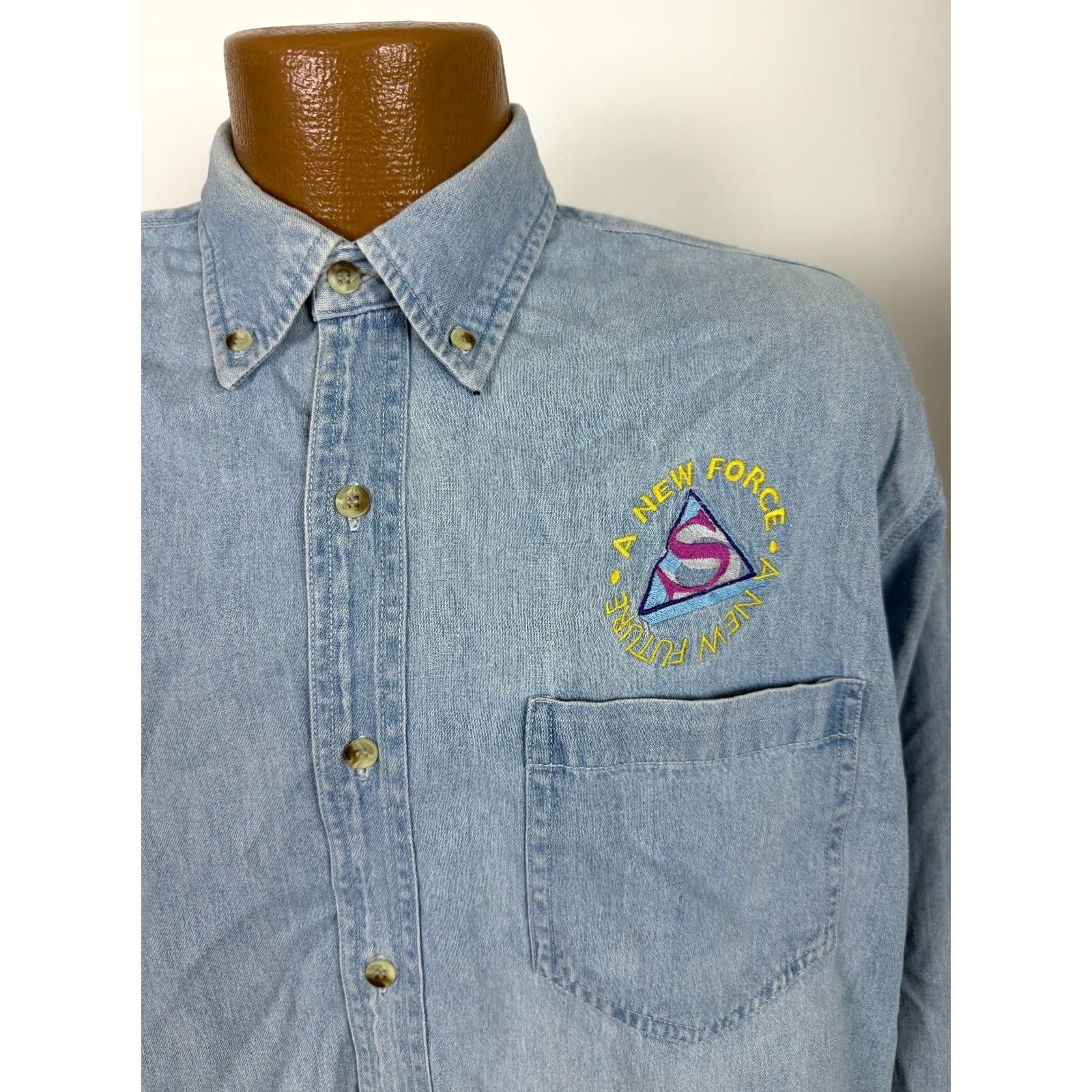 Denime VINTAGE Global Select Denim Shirt Mens Large Blue Embroidered 90s Casual Button-Up Collared Long Sleeve Midweight Pockets Size US L / EU 52-54 / 3 - 3 Thumbnail