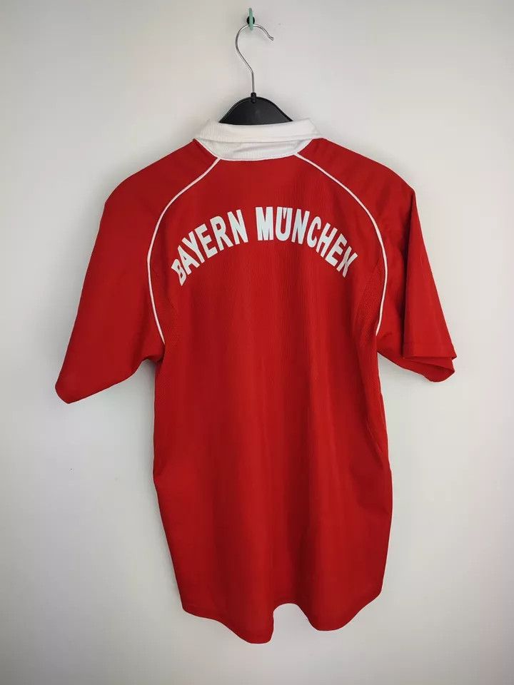Vintage Vintage FC Bayern Munich Munchen 2005 - 06 Home FOOTBALL Size US XL / EU 56 / 4 - 11 Thumbnail