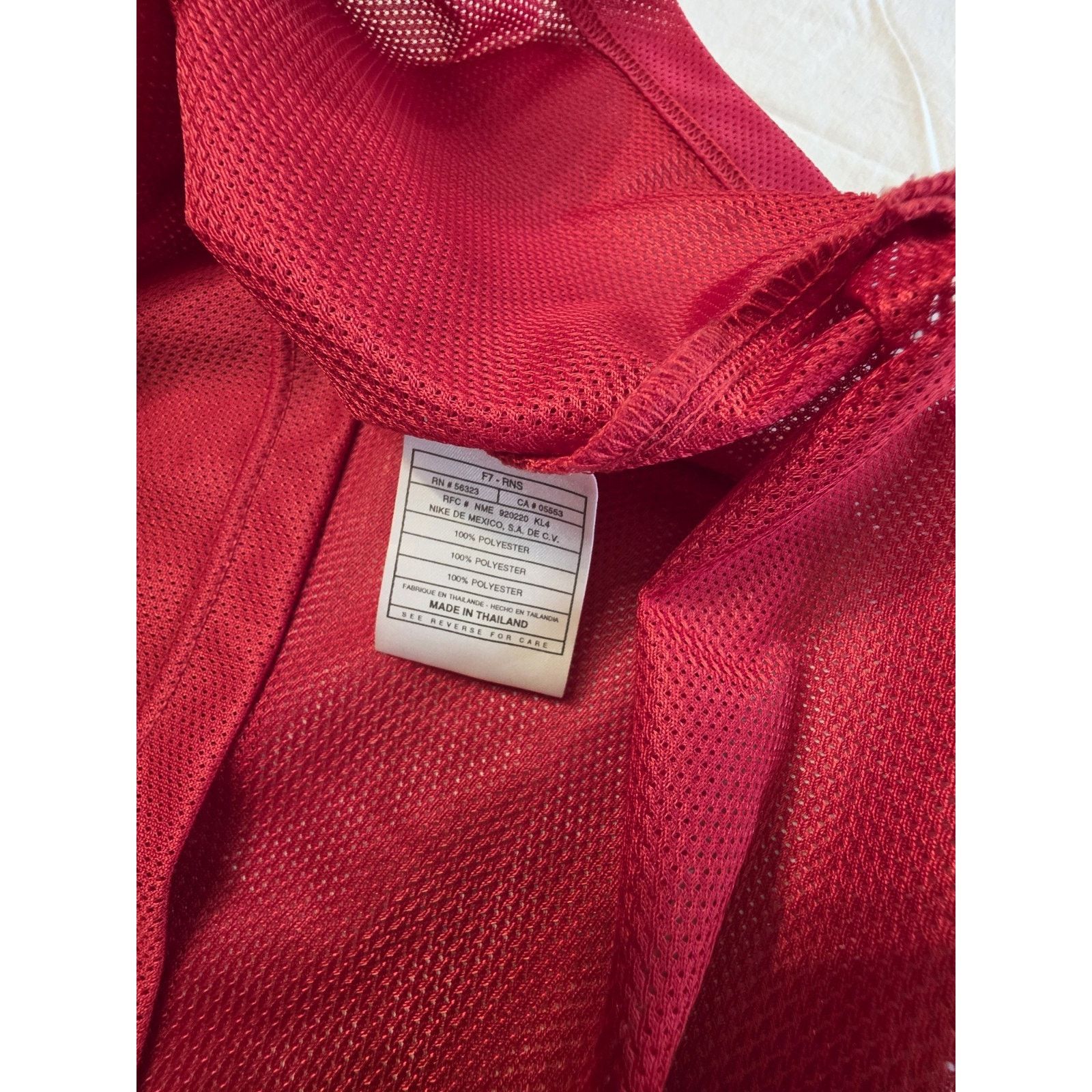 Nike Nike Red Vintage Men’s Size Large Short Sleeve Mesh Size US L / EU 52-54 / 3 - 4 Thumbnail