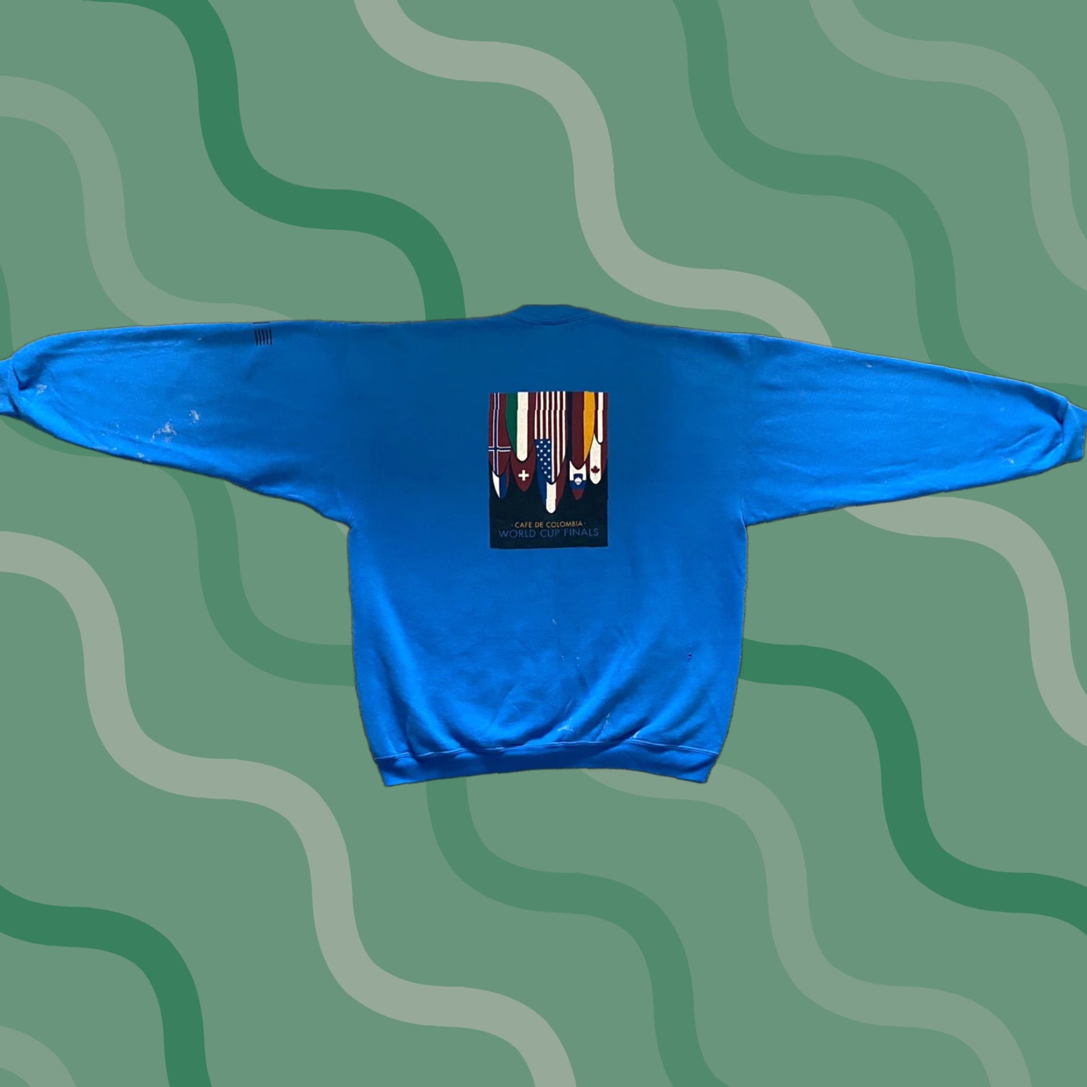 Hanes VTG 1997 Hanes Heavyweight Sweatshirt Made In USA Vail Beaver Creek World Cup Shirt Adults XL Blue USA 90s Sports Ski Mens Size US XL / EU 56 / 4 - 1 Thumbnail