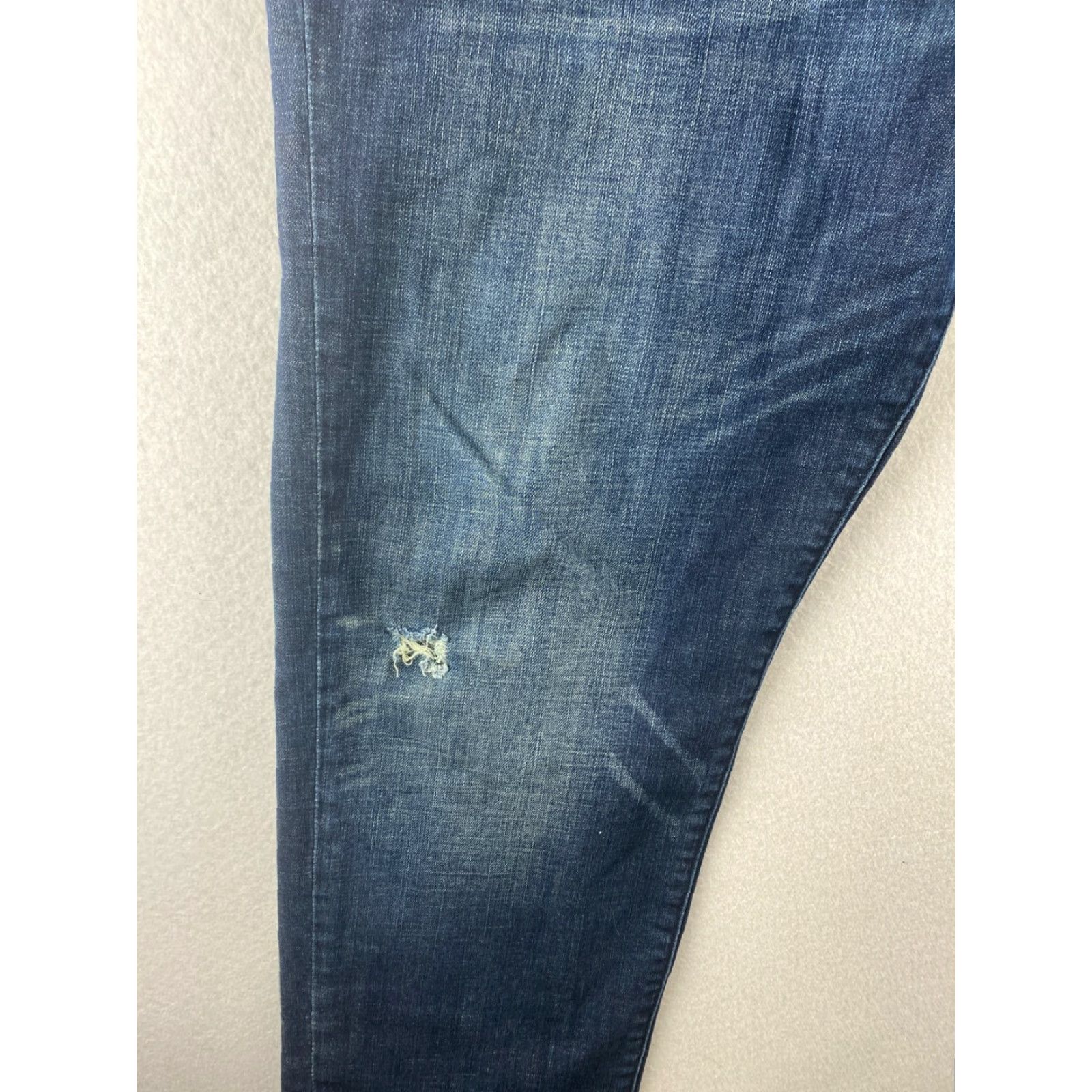 Vintage Lucky Brand Jeans Mens 38 Blue Straight Stretch 221 Original Dark Distressed Regular Rise 5-Pocket Denim Size US 38 / EU 54 - 7 Thumbnail