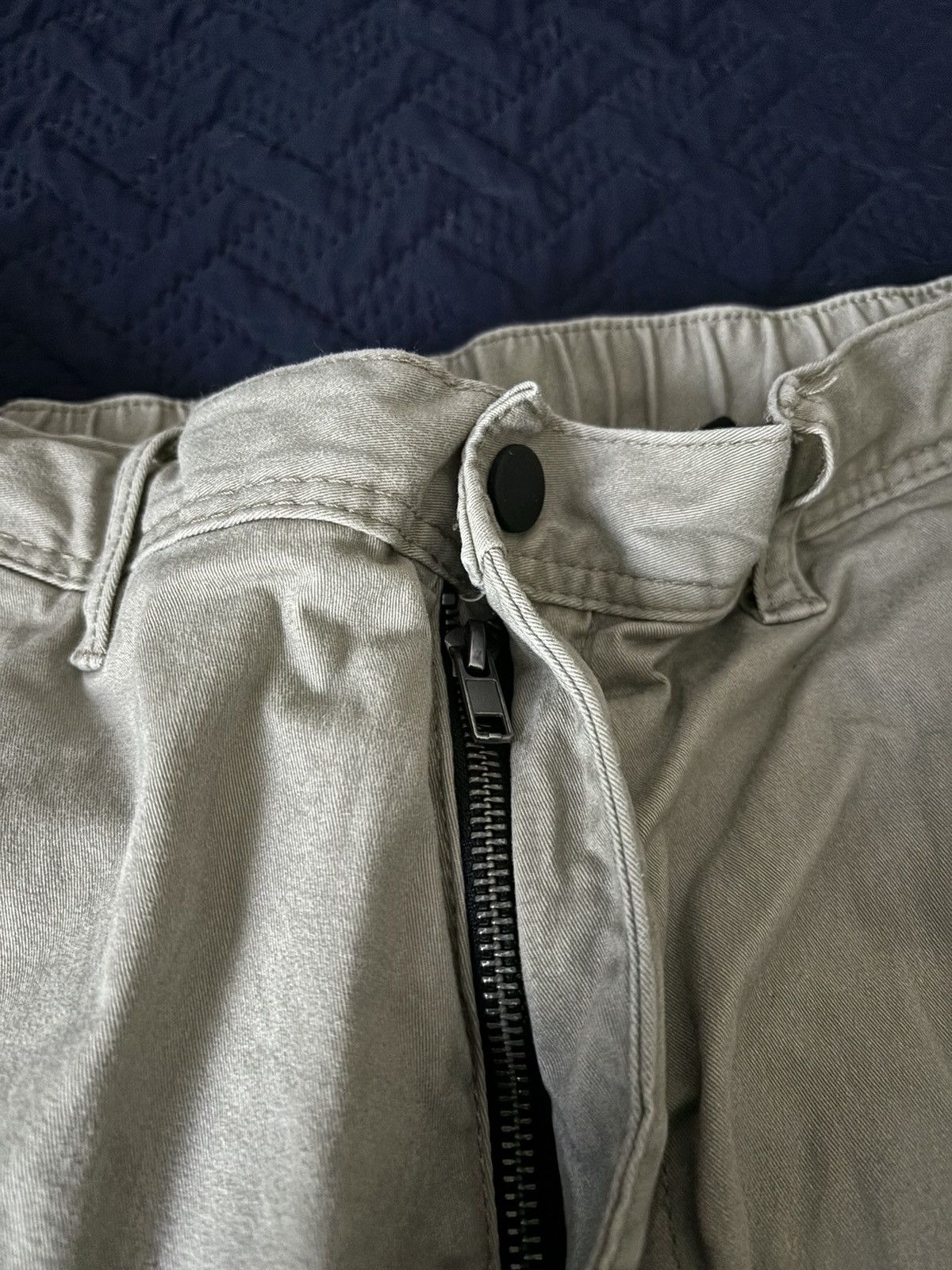 H&M H&M Stone Cargo Pants Size US 32 / EU 48 - 2 Thumbnail