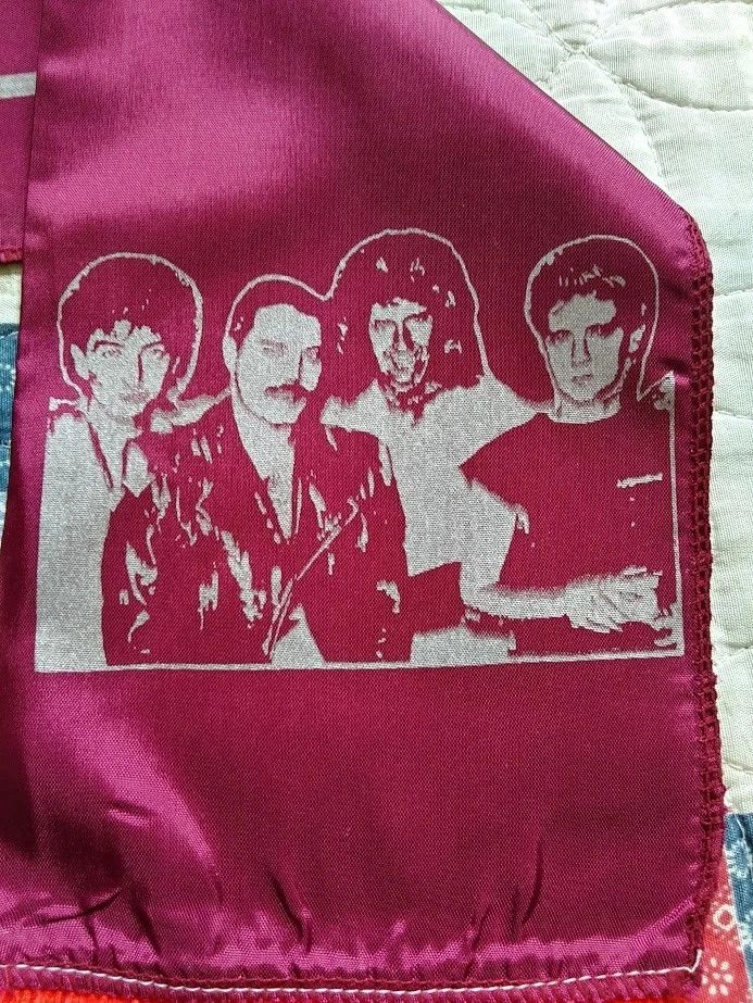 Vintage Vintage Queen Band A Kind Of Magic 1986 Concert Tour Scarf Size ONE SIZE - 4 Thumbnail