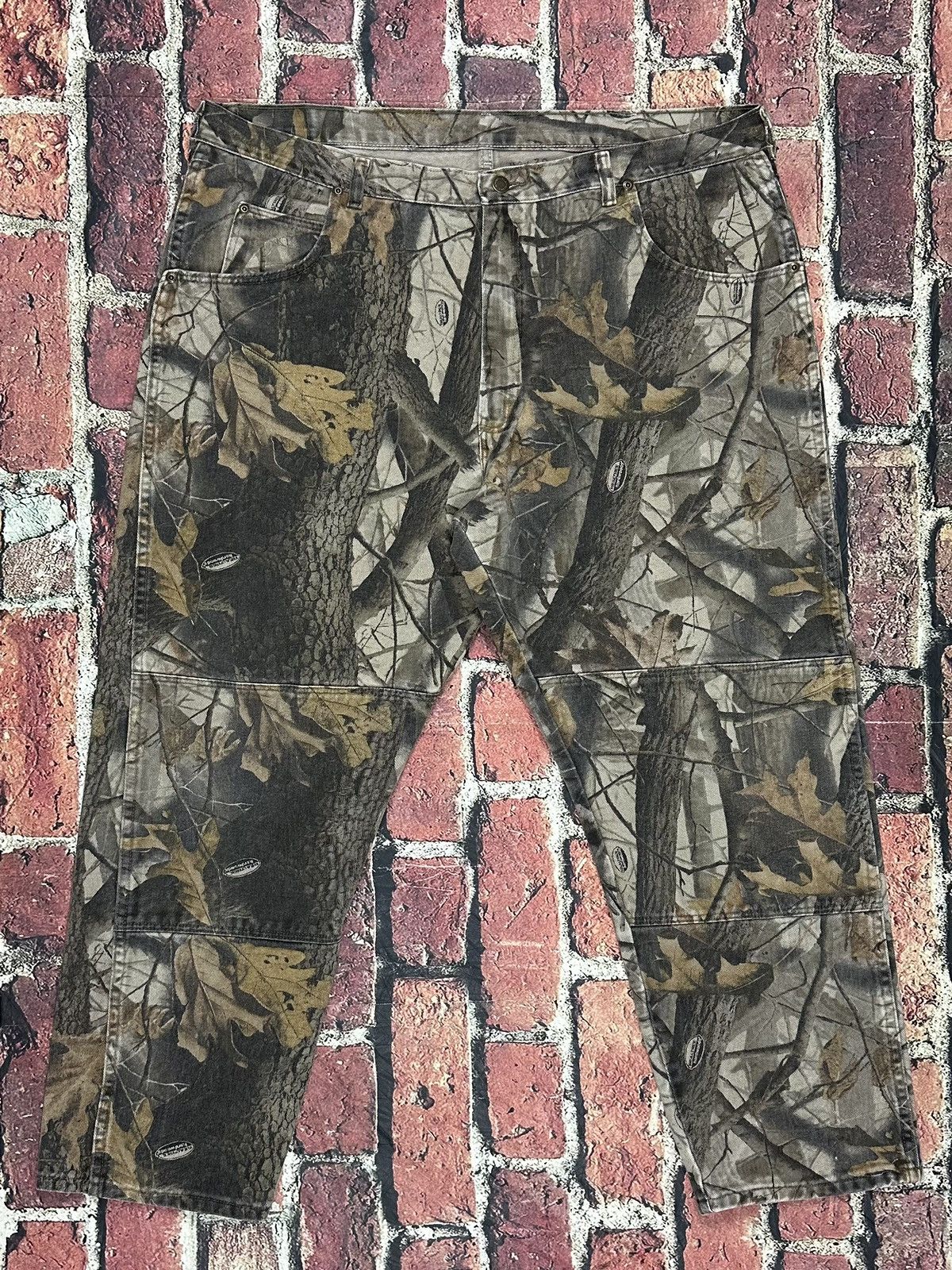 Vintage × Wrangler Vintage Wrangler Camo Double Knee Jeans Realtree Hardwoods Size US 42 / EU 58 - 1 Thumbnail