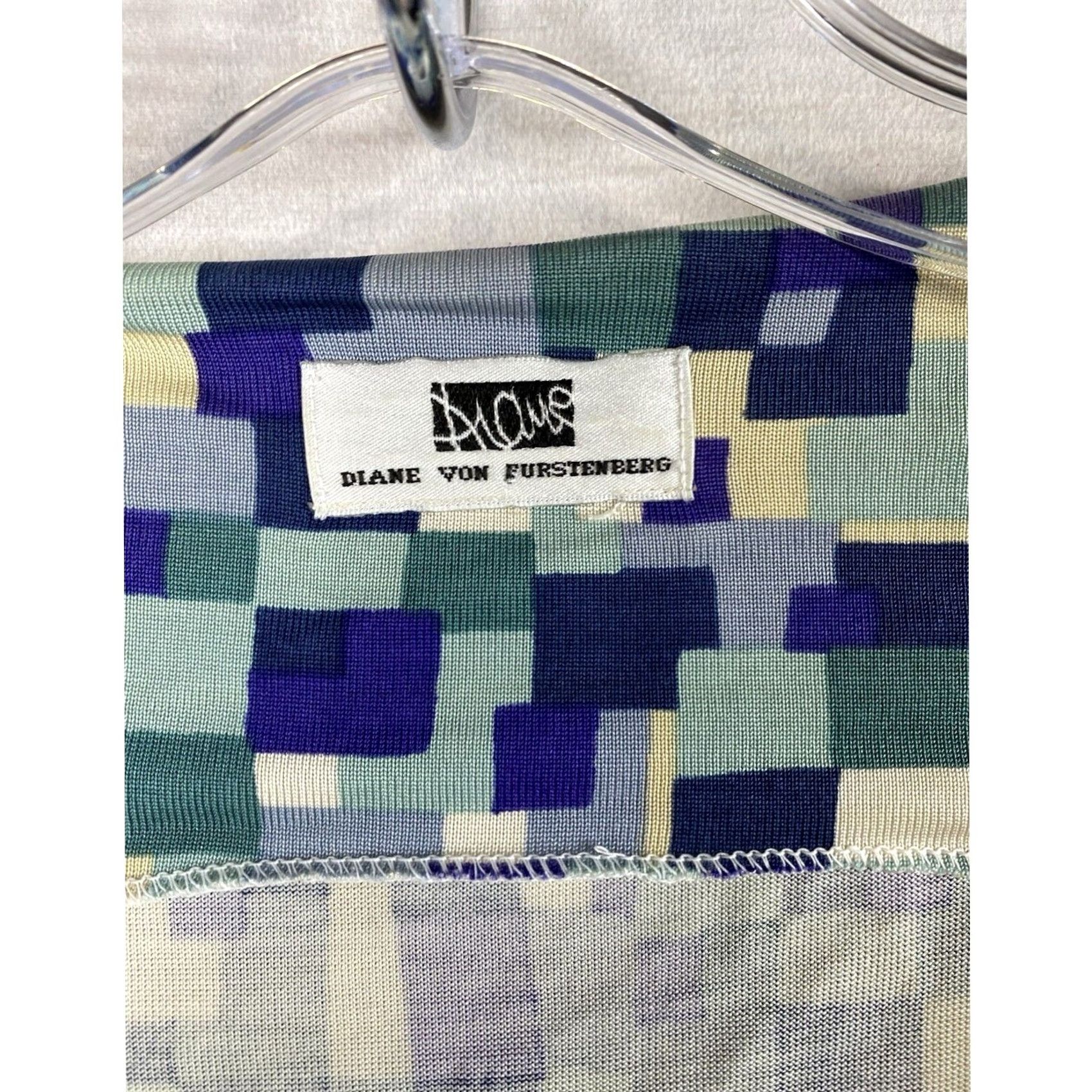 Diane von Furstenberg Diane von Furstenberg Dress Geometric Print Wrap Sleeveless Knee Length Belted V-Neck Knit, Blue Green, 4, Women, Casual, Party/Cocktail, Travel Size S / US 4 / IT 40 - 3 Thumbnail