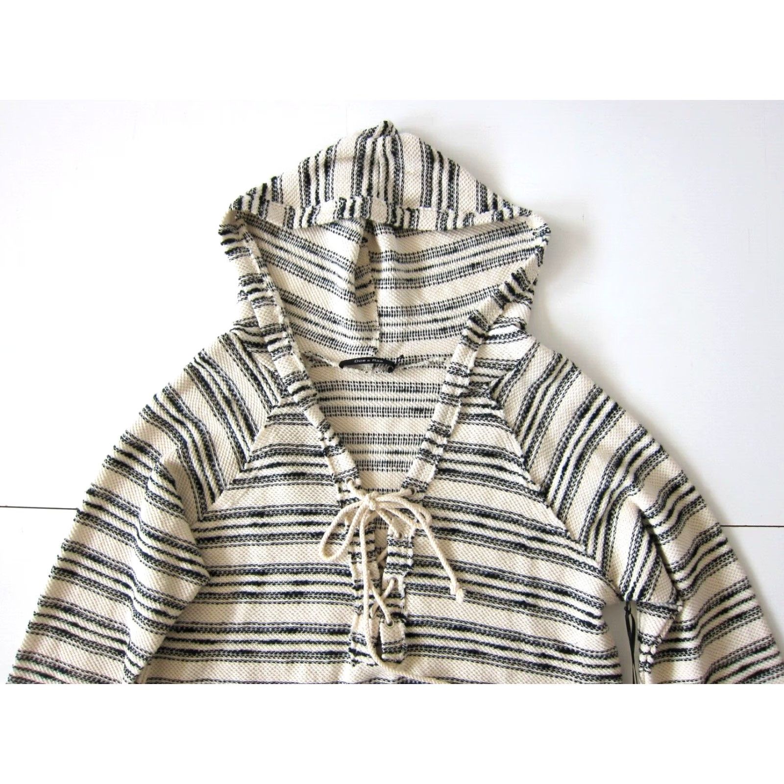 Vintage NWT Doe & Rae Ivory Black Stripe Cotton Knit Lace Up Hooded Sweater Small Size S / US 4 / IT 40 - 3 Thumbnail