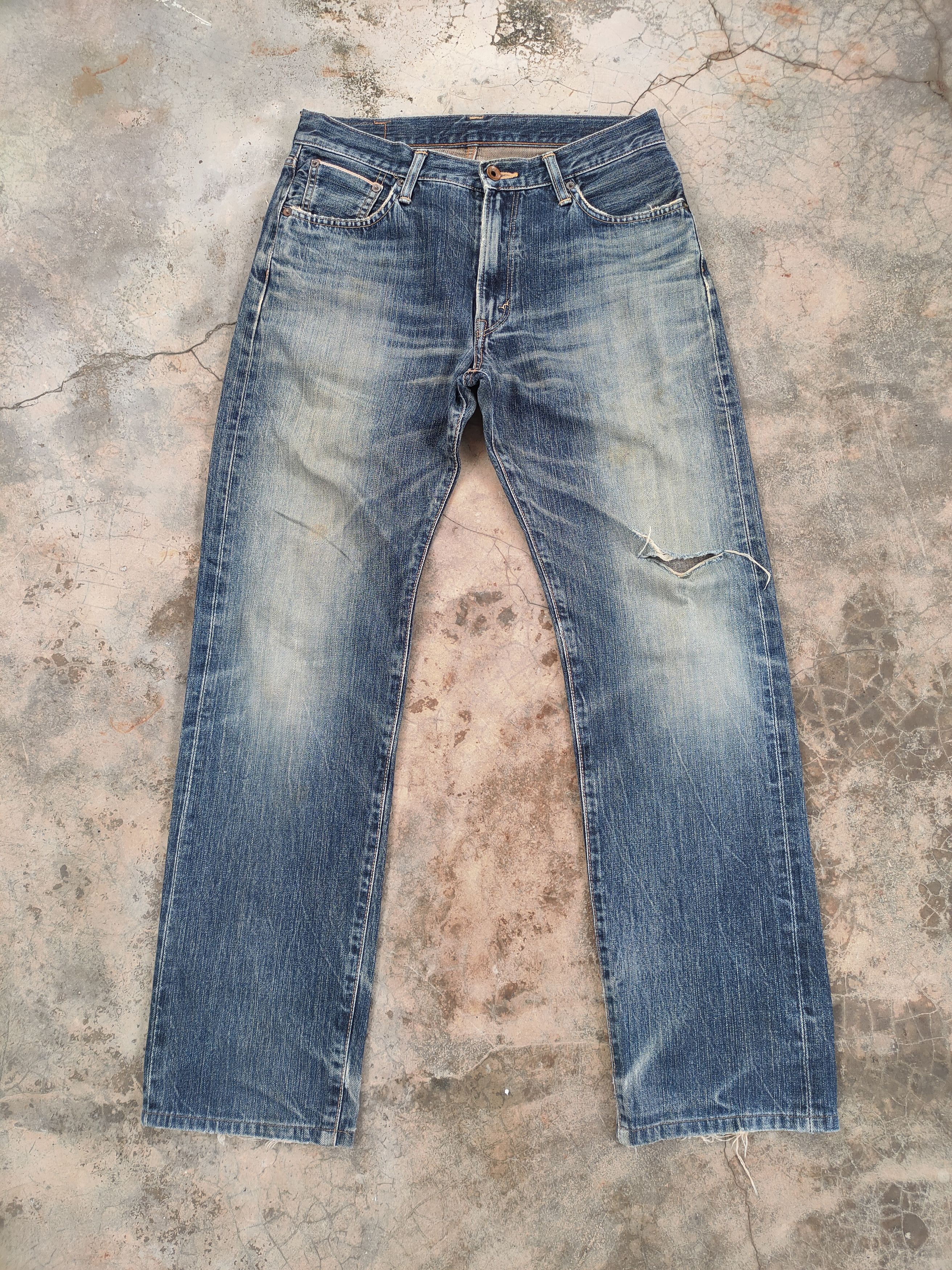 image of Distressed Denim x Edwin W32 Vintage Edwin 505 Salvage Faded Distressed Jeans Pants in Faded Blue