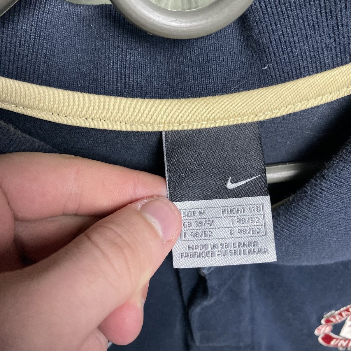 Nike Vintage Nike Manchester United 2000’s soccer polo size L Size US L / EU 52-54 / 3 - 6 Thumbnail