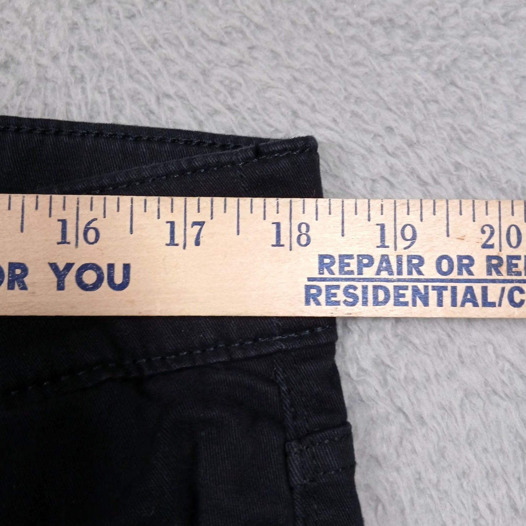 Levi's Levi's Women's Black Skinny Stretch Pull-On Jegging Pants 16W Mid Rise NWT Size 38" / US 16 / IT 52 - 7 Thumbnail