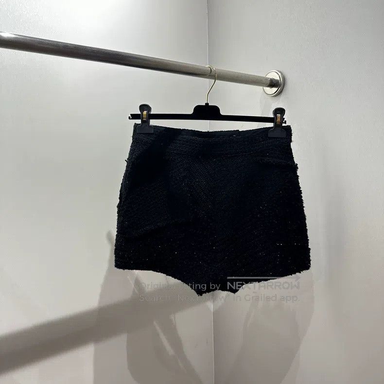 Chanel Chanel Tweed sequin wool shorts Size 25" / US 0 / IT 36 - 2 Thumbnail