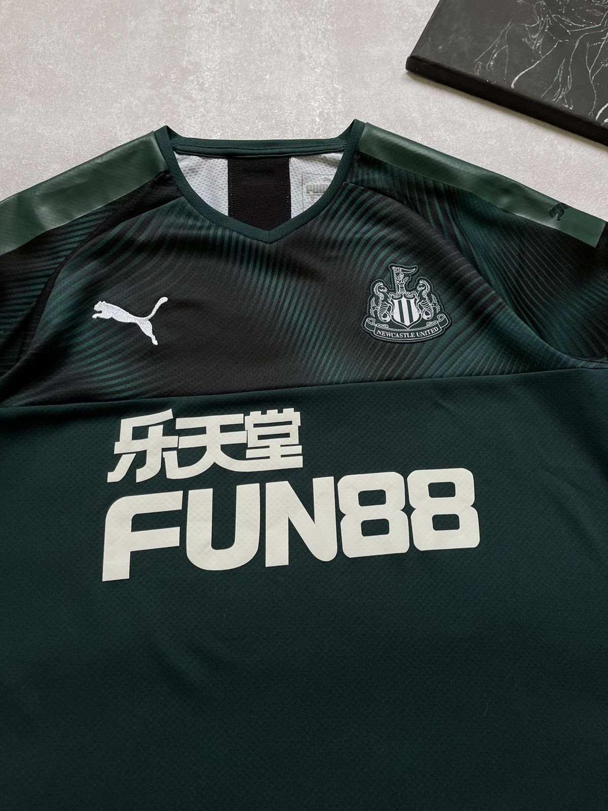 Puma Puma Soccer Jersey T Shirt NewCastle Bloke Style Y2k Style Size US M / EU 48-50 / 2 - 5 Thumbnail