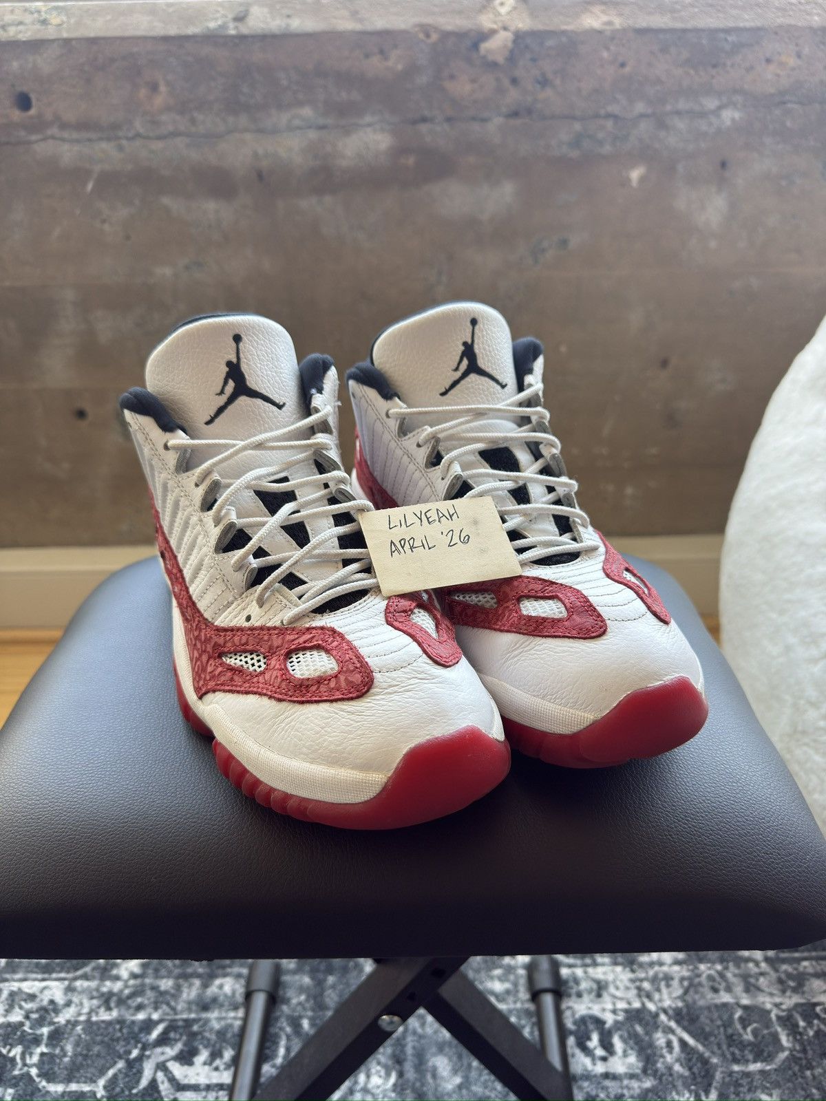 Jordan Brand Jordan 11 Retro Low IE Gym Red Size US 12 / EU 45 - 2 Thumbnail