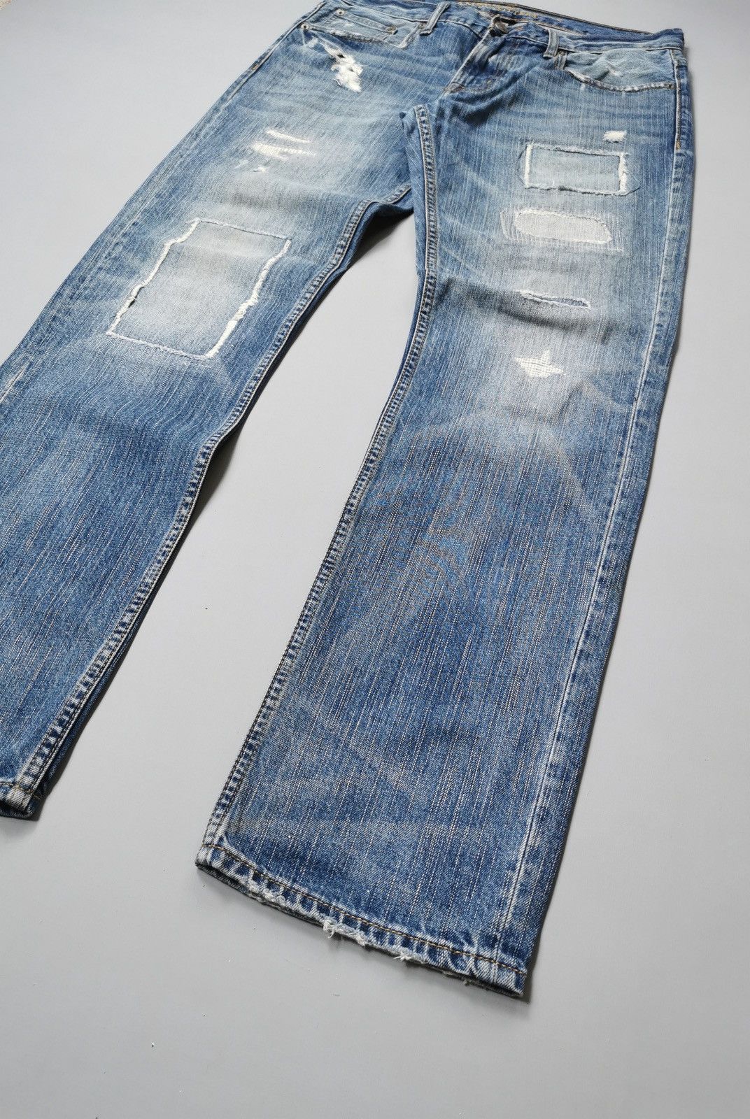 American Eagle Outfitters American Eagle Slim Straight Patchwork Distressed Jeans Size US 34 / EU 50 - 3 Thumbnail