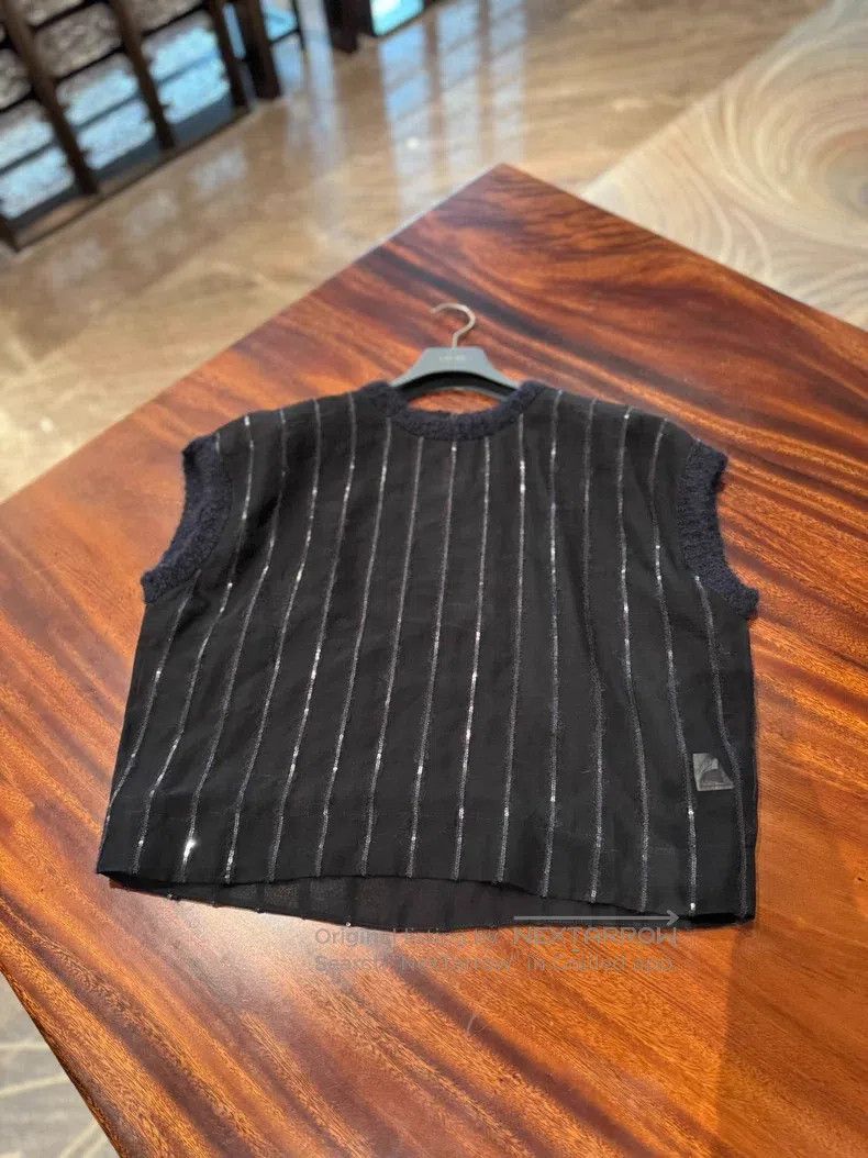 Brunello Cucinelli Brunello Cucinelli Sequined black top Size M / US 6-8 / IT 42-44 - 3 Thumbnail