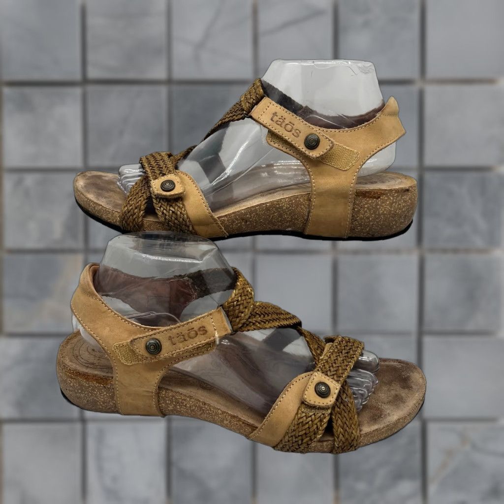 Taos Taos Sandals Womens Slingback Beige Leather Trulie Wedge Comfort Ankle Strap US 10-10.5 41 Beige Womens Size US 10 / IT 40 - 1 Thumbnail