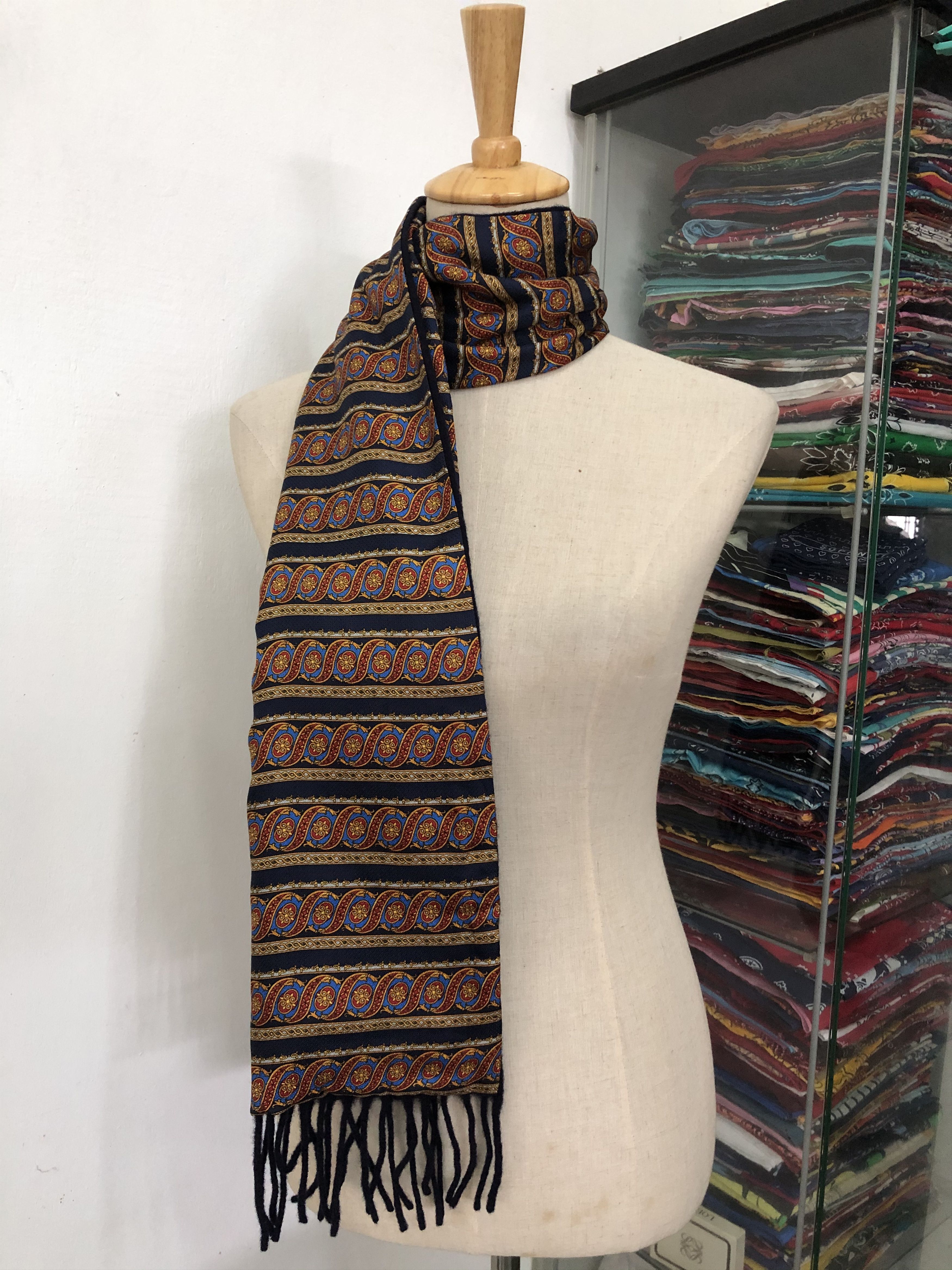 Vintage Vintage Balestra Silk Scarf Size ONE SIZE - 1 Thumbnail